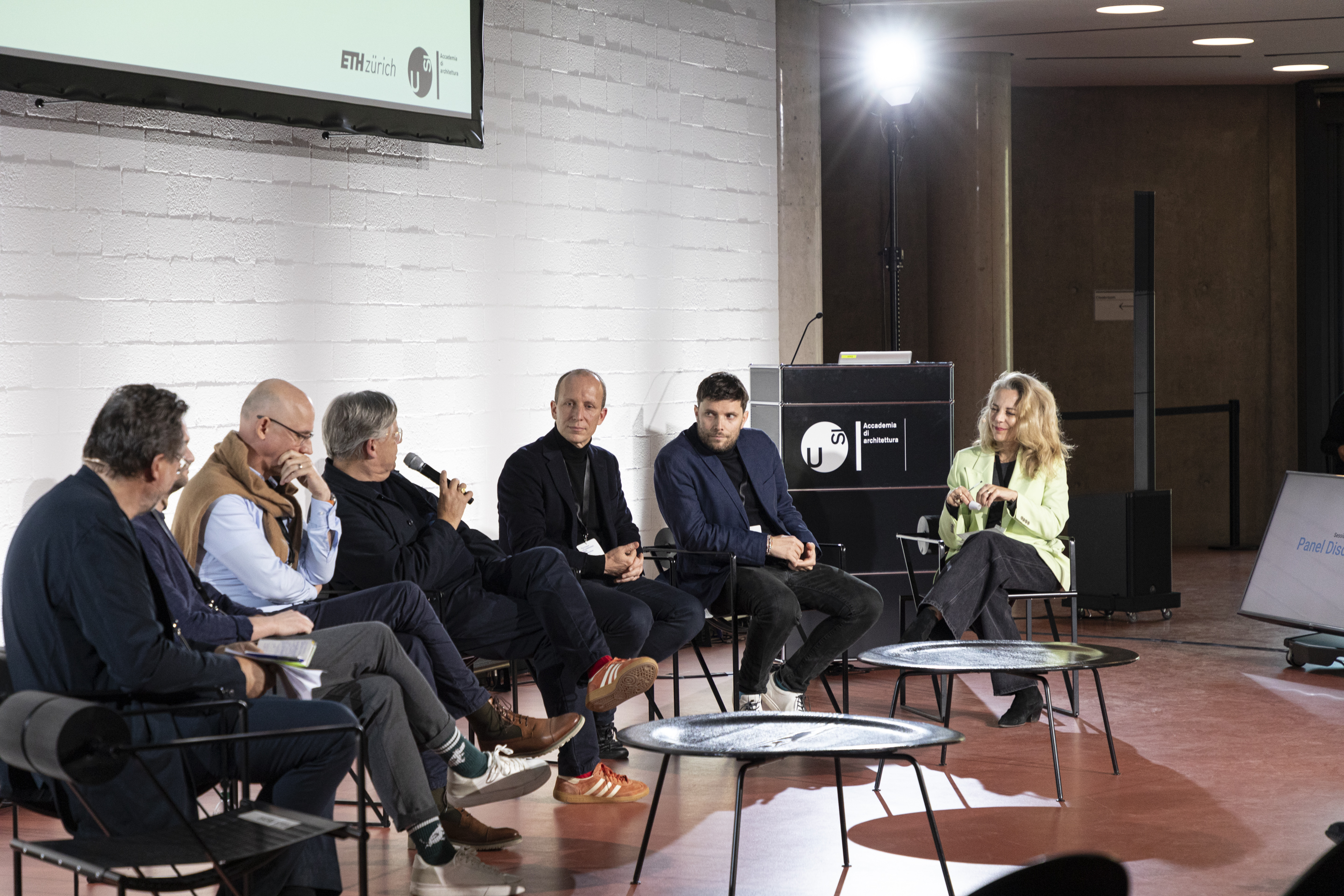 Tavola rotonda «Changing Traditions»