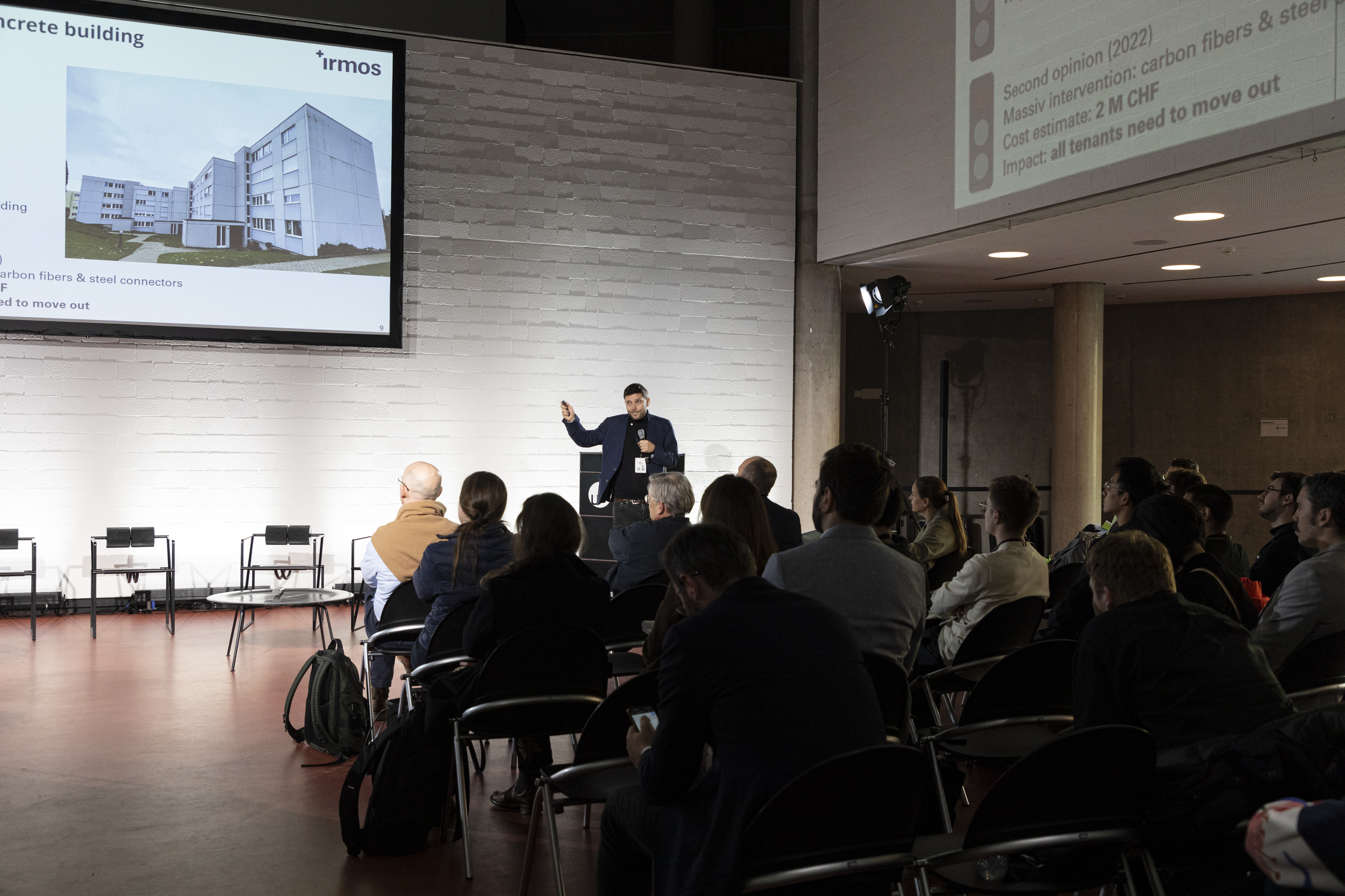 Yves Reuland presenta le attività di irmos al Simposio «Fu­tu­re of Con­struc­tion 2024»