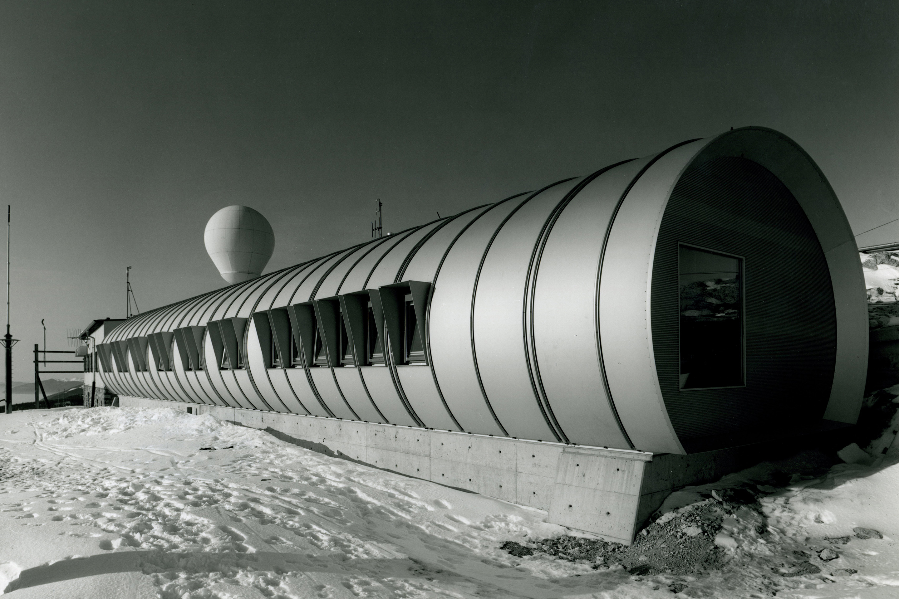 Mangeat-Swisscontrol 5-Henri Germond.jpg