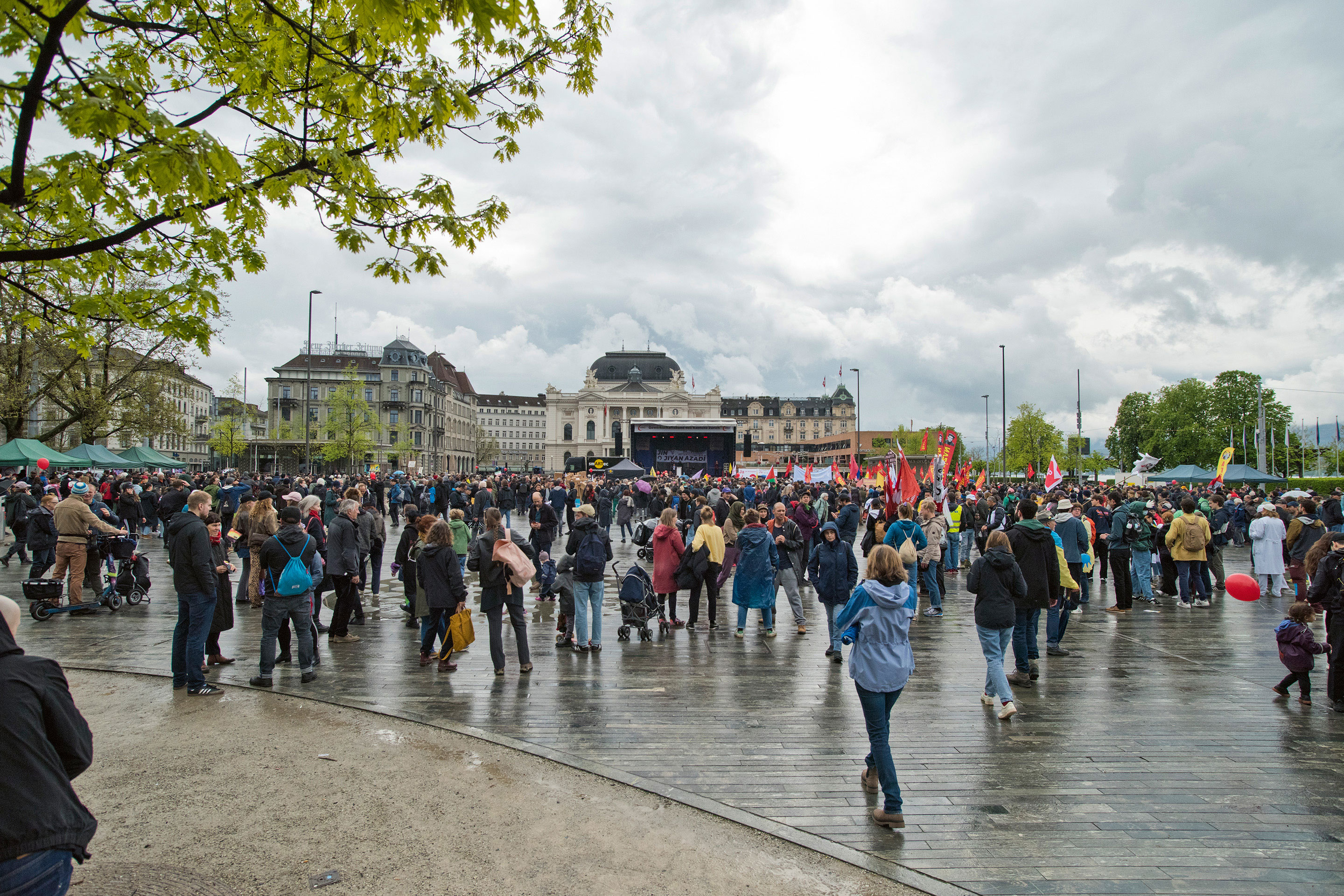 sechselaeutenplatz-zuerich-erster-mai