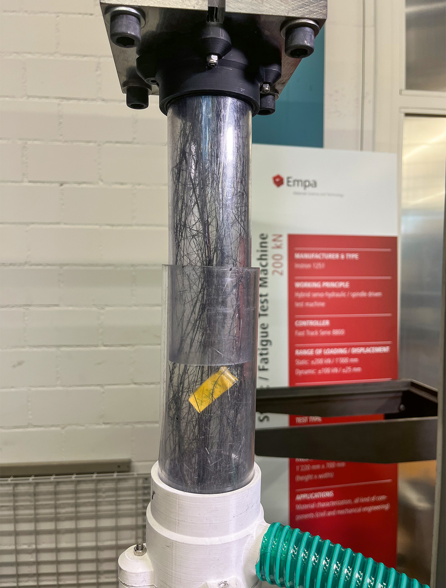 Bruch-CFK-Kabel-Vorspannung