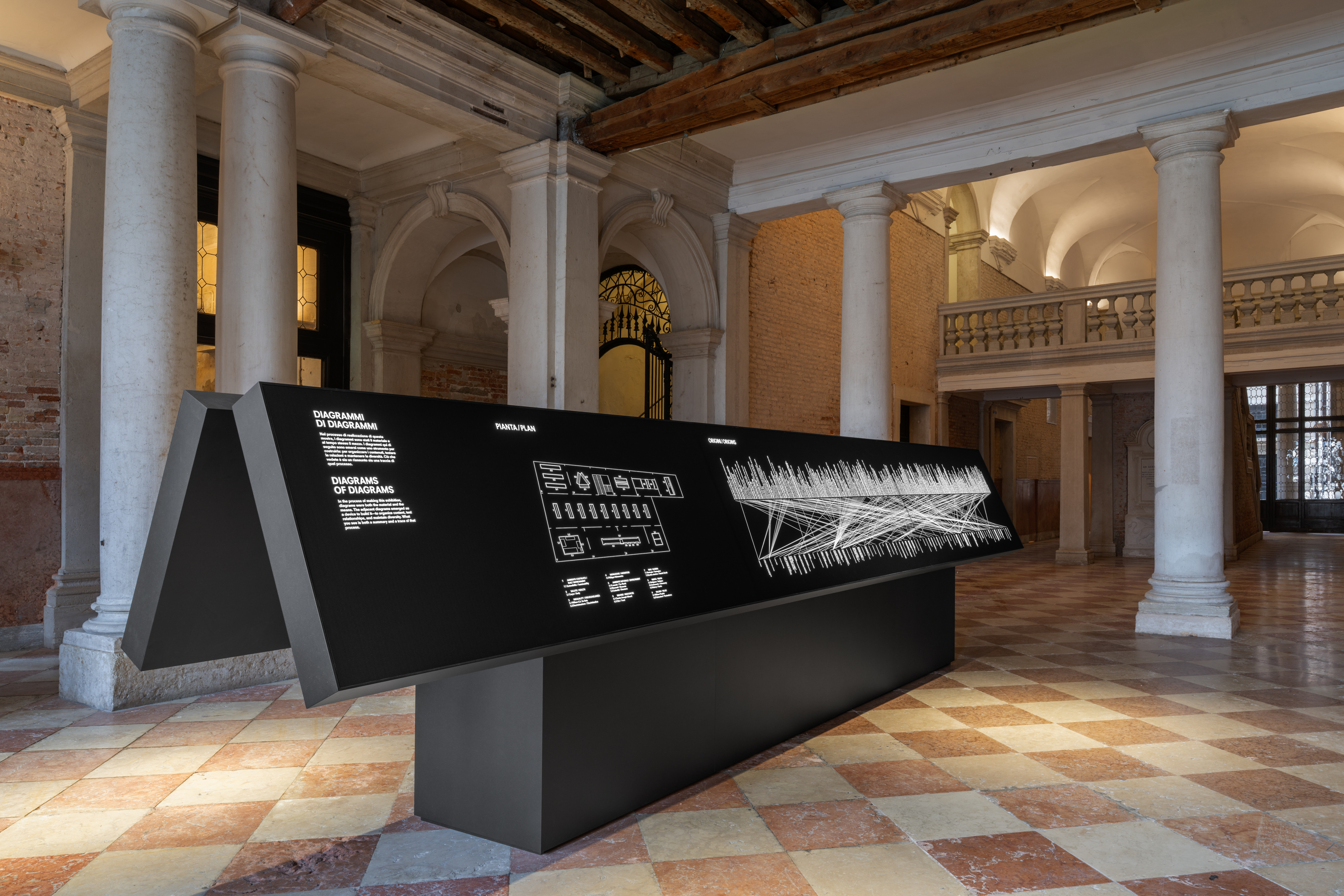 Fondazione-Prada-Diagrams-entrance