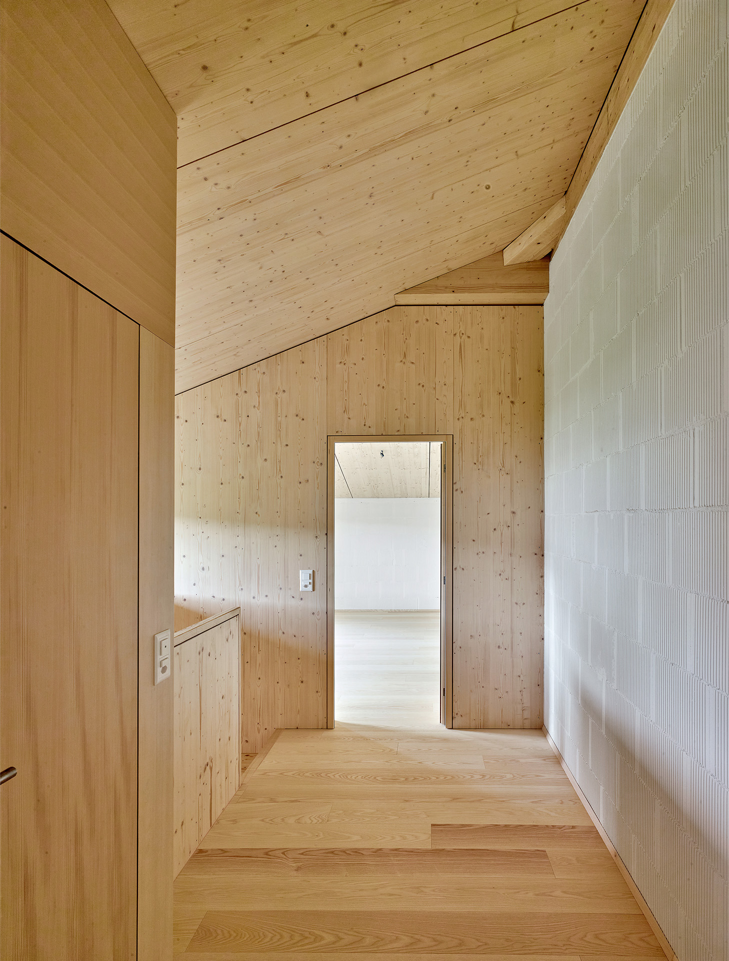 Real-Breuleux-StudioV9-k-v9-breul-620-Thomas-Jantscher