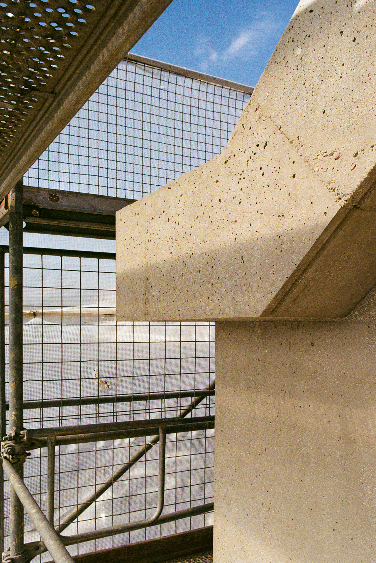 Real-Meyrin-P2L-000035960017-Juliette-Contat