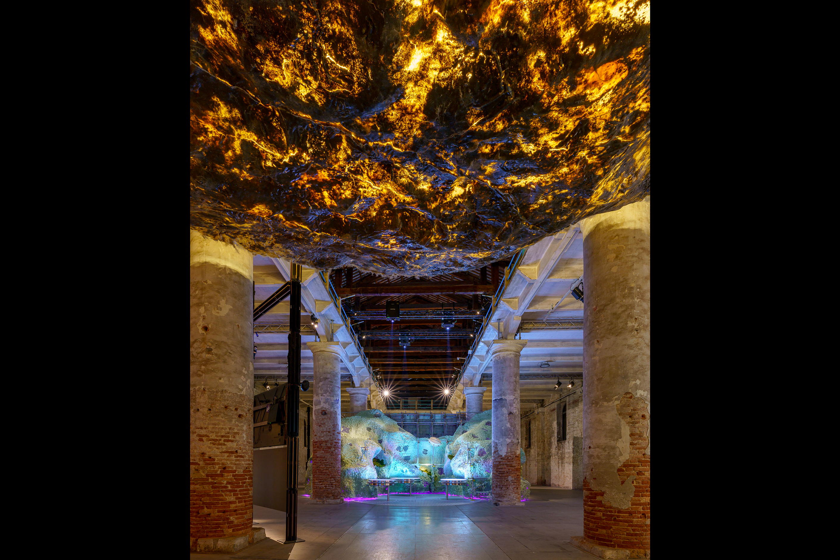 minority-report-veneziano-corderie