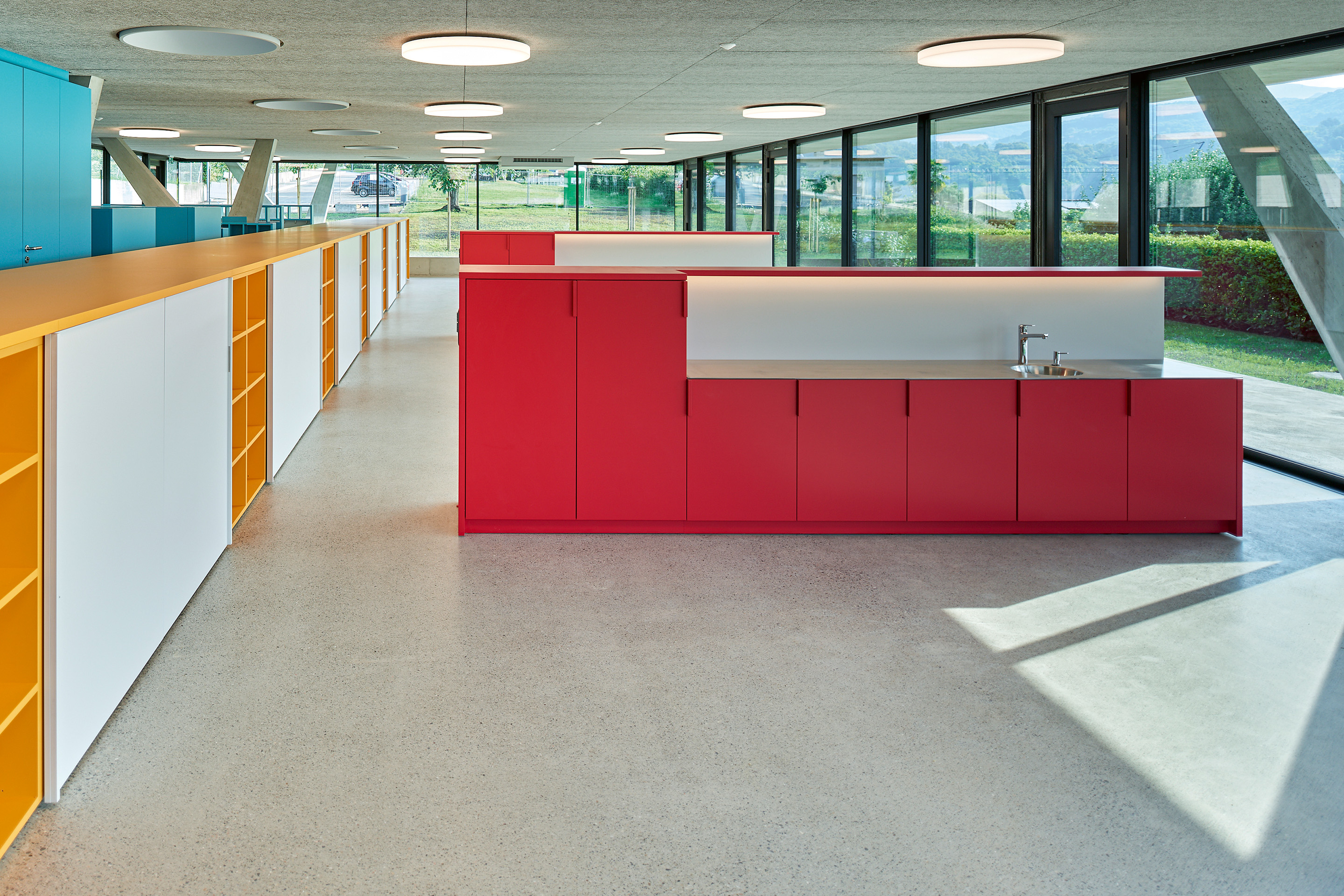 delicate-symmetries-baserga-mozzetti-forniture