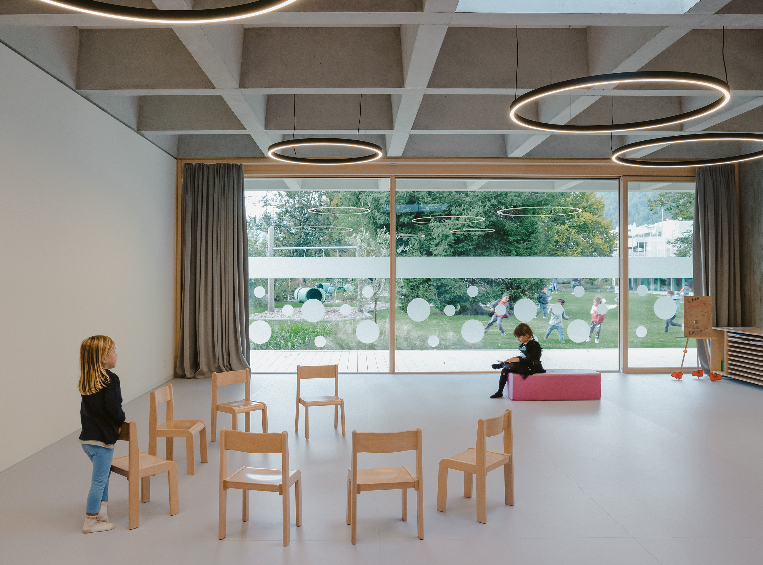 roof-to-build-relations-cappelletti-sestito-internal-view