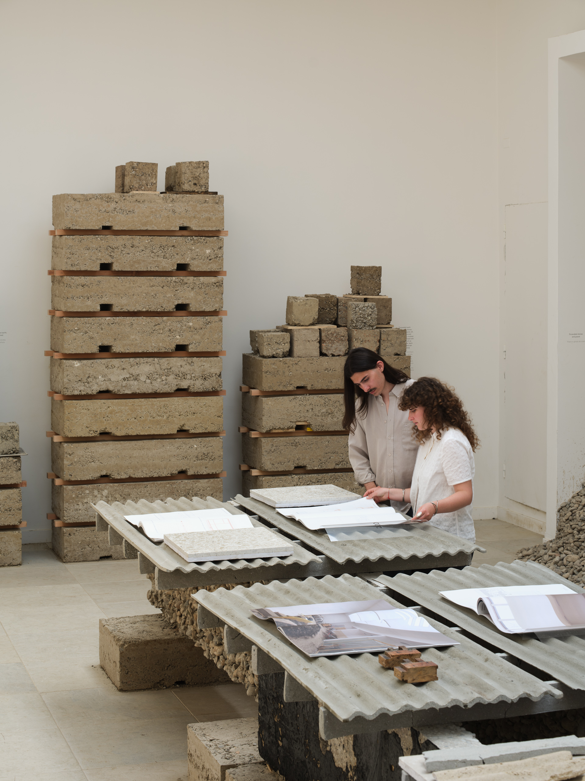 06-build of site-danish pavilion-biennale architettura 2025-hampus berndtson.jpg