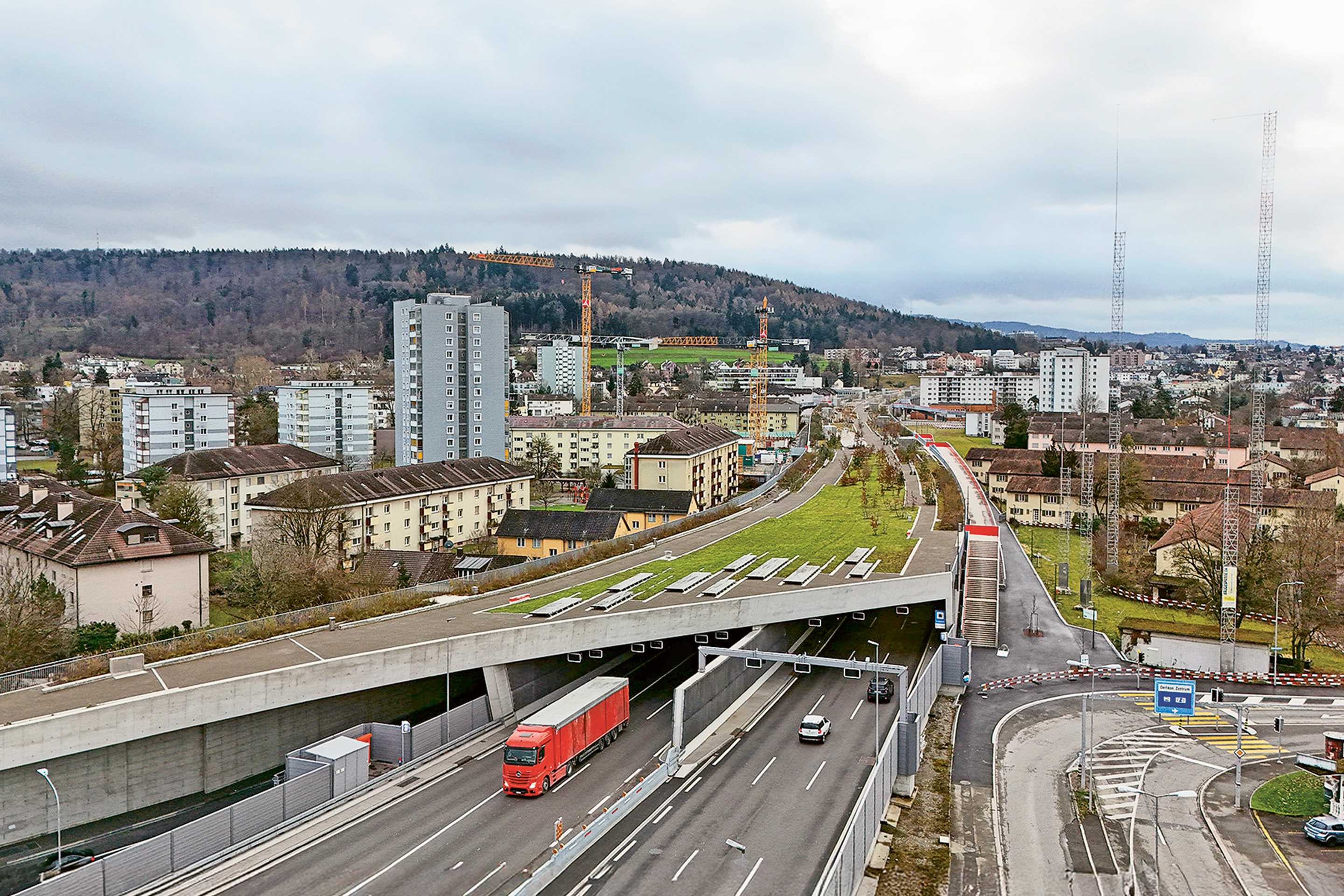 Tunneleinfahrt Einhausung Schwamendingen