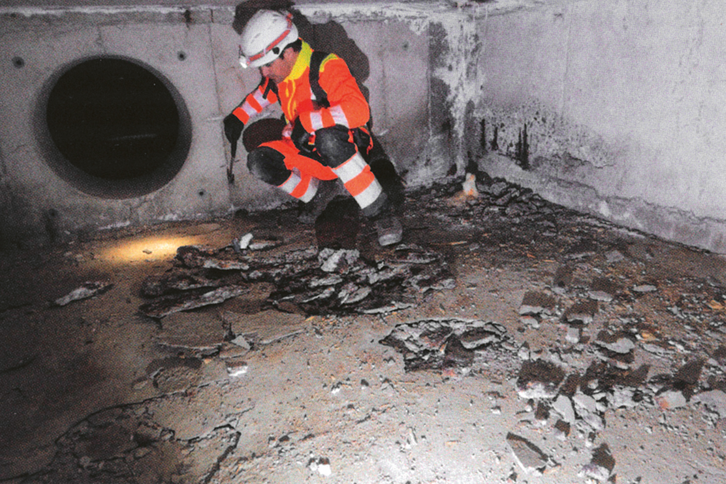 Vue des dégâts à l’intérieur du caisson des viaducs de Riddes lors de l’inspection de 2019