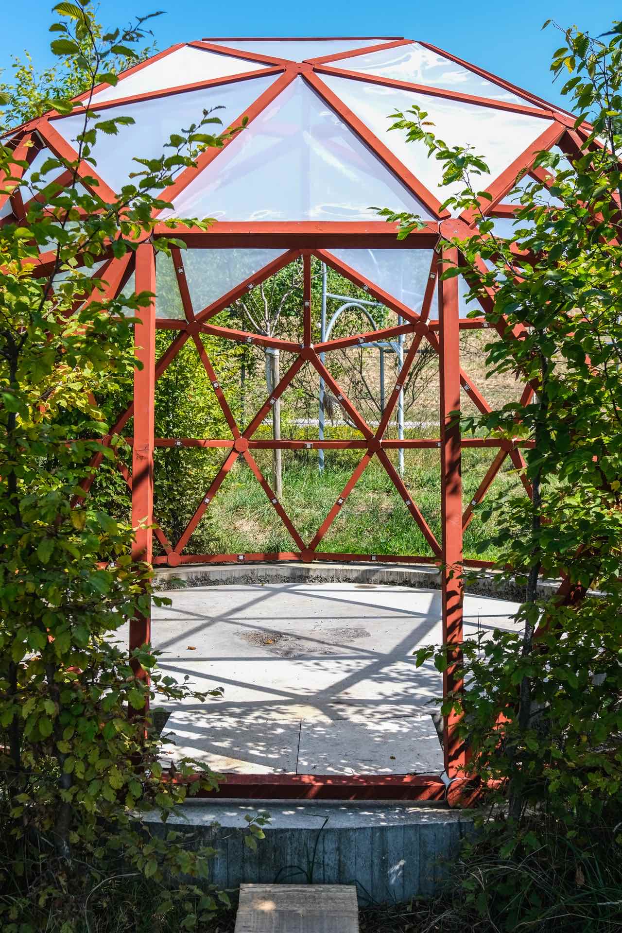 Dome computationally designed by the students of the Digital Transformation for Circular Construction course by Prof. De Wolf, with reused materials from the Music Pavilion disassembled by the same students. © Photo: BuserHill Photography