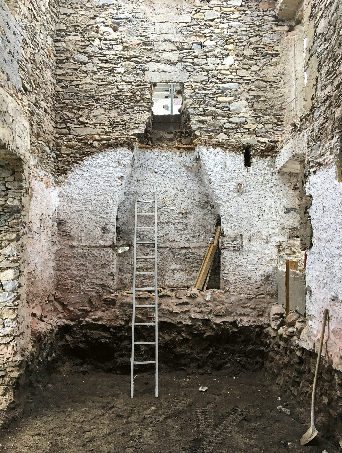 ca-del-tero-casa-cortile-cantiere-2