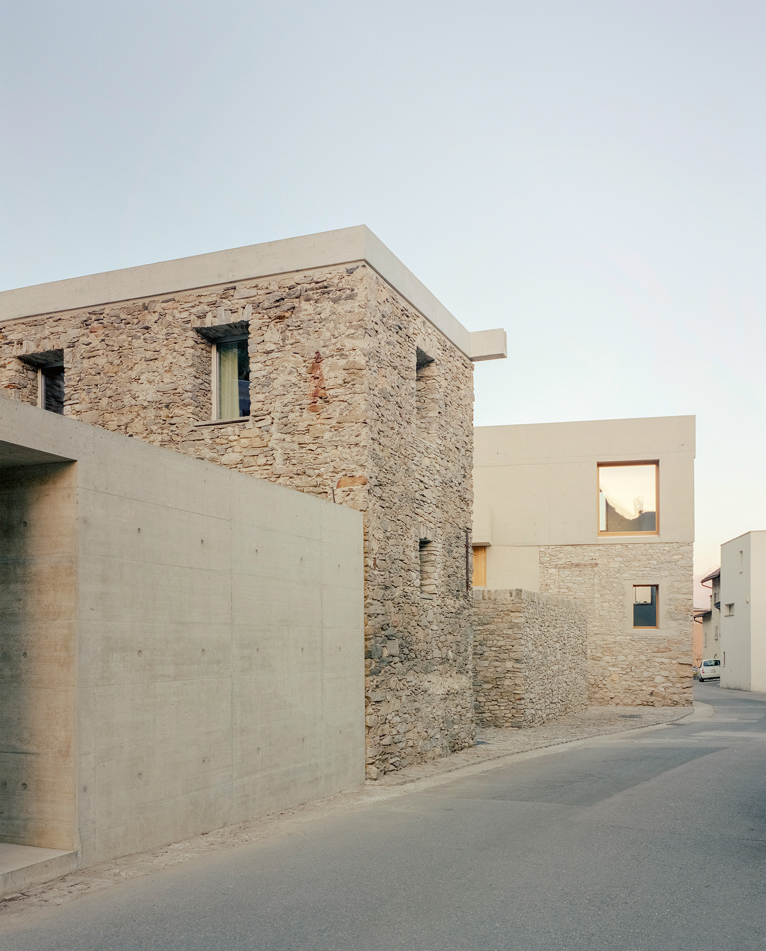 ca-del-tero-casa-cortile-eng-streetview