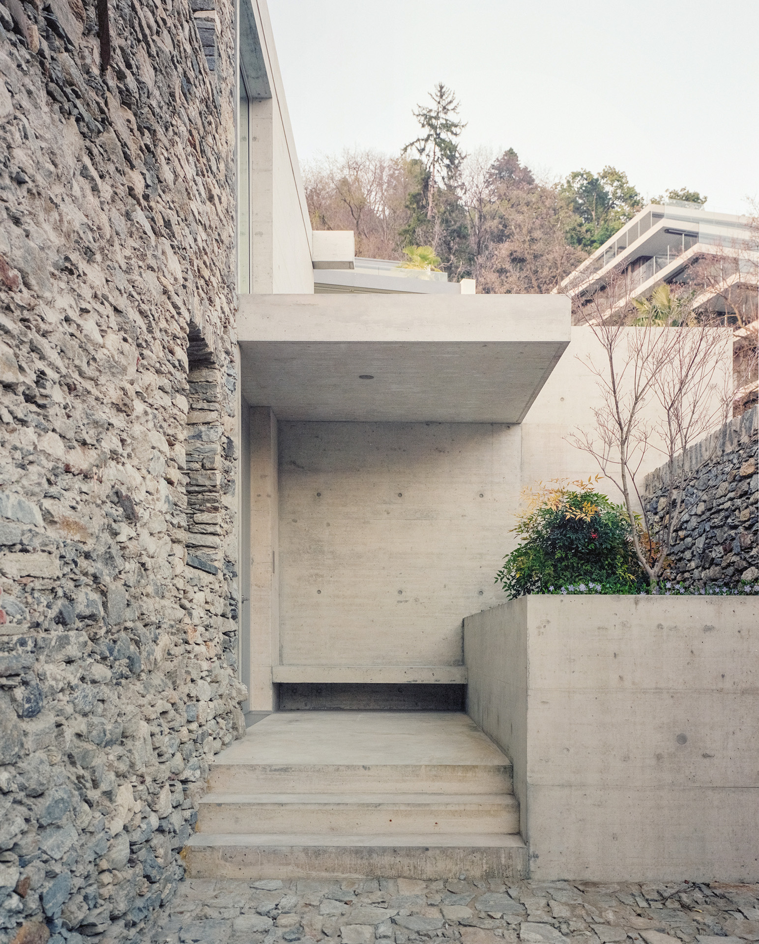 ca-del-tero-casa-cortile-ingresso-principale