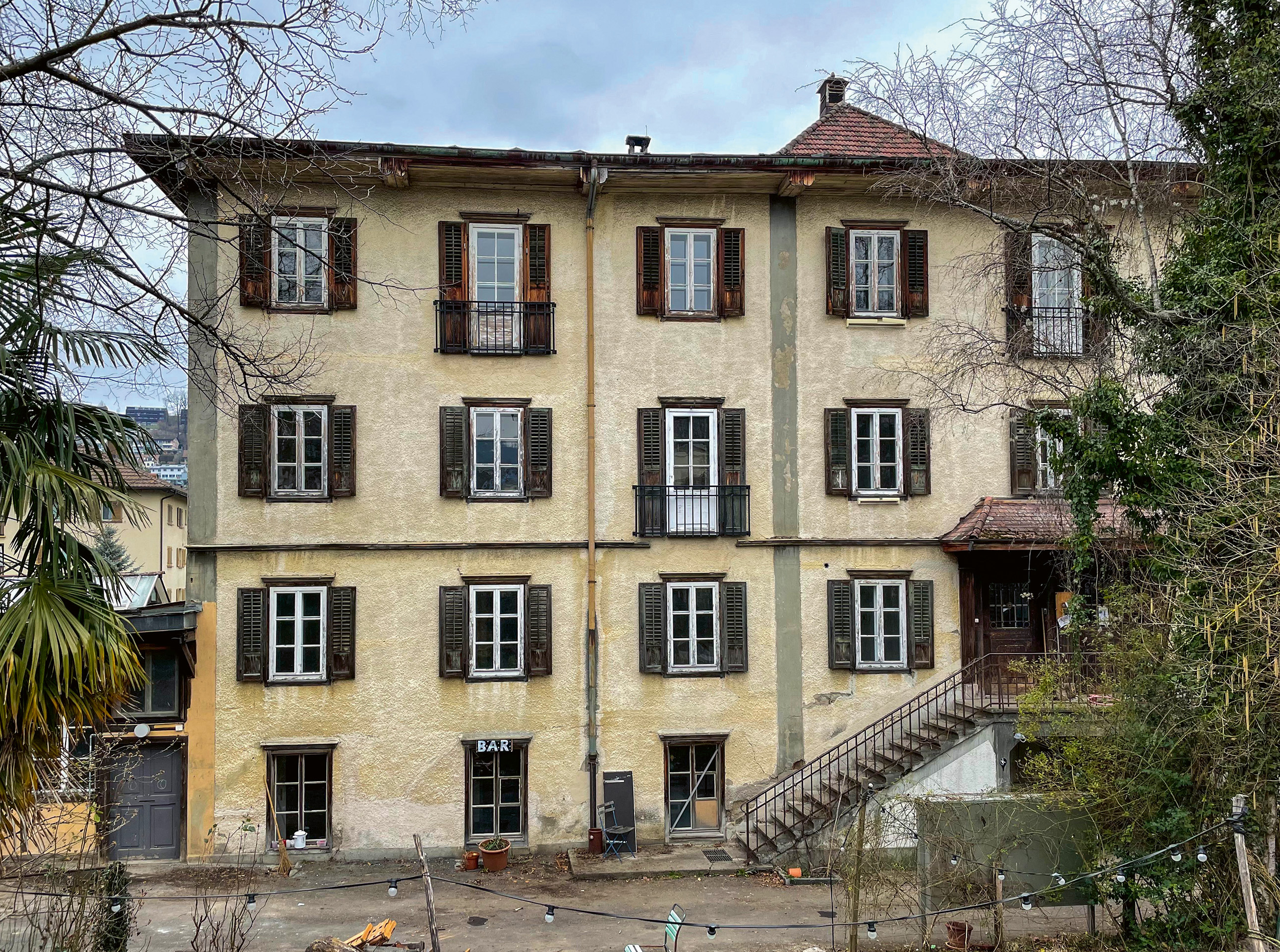 Immobilien-Energie-2025-036z Alte Ziegelei, Ansicht Südfassade frontal, Ecke SW.jpg