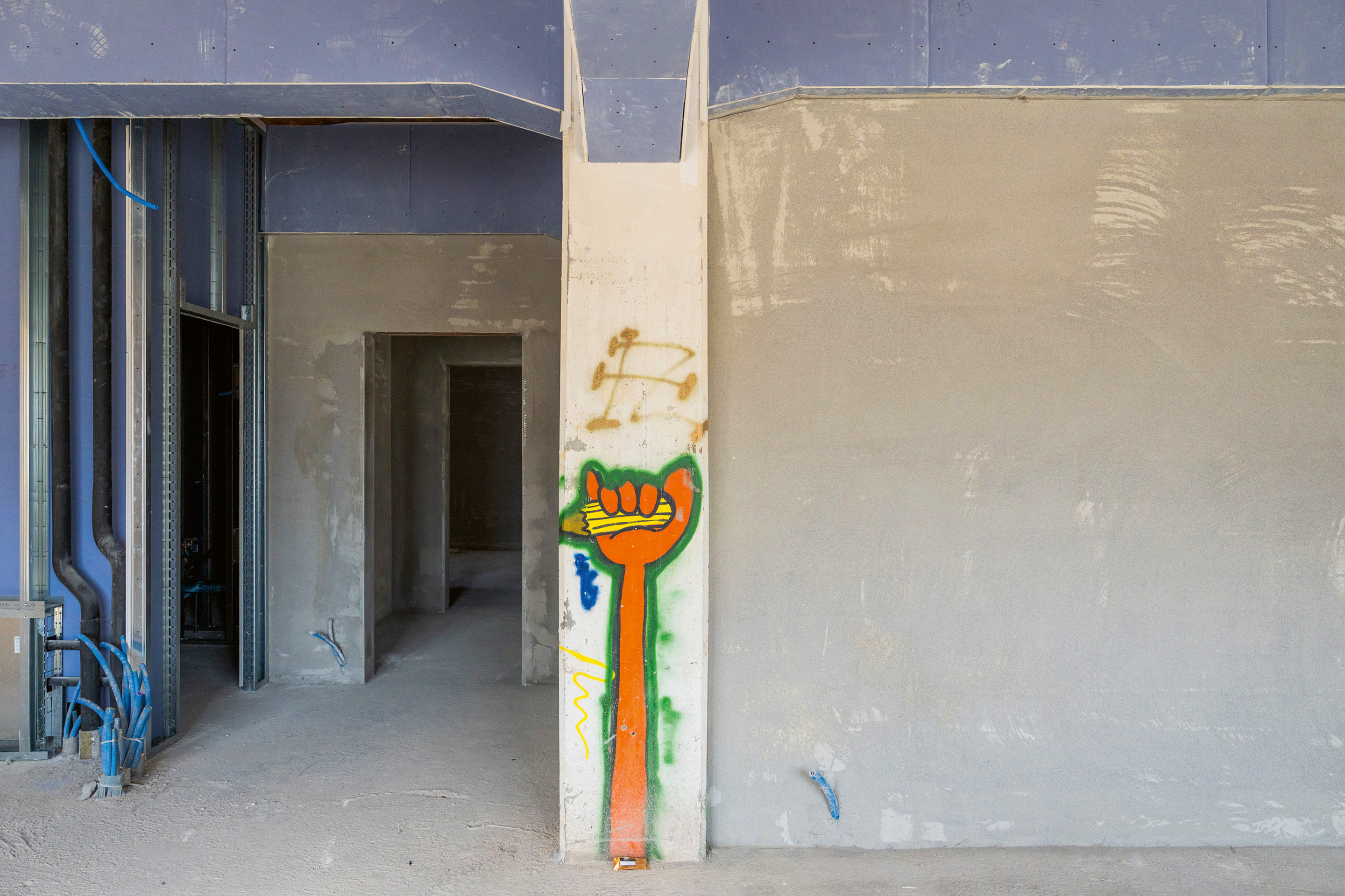 muehle-gruesch-baustelle-graffiti.