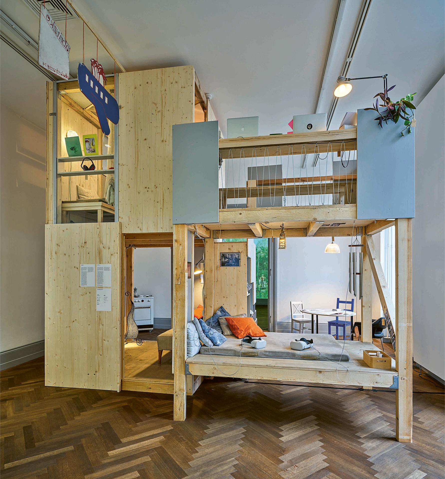 S AM Ausstellungsansicht «Wohnen fürs Wohnen»