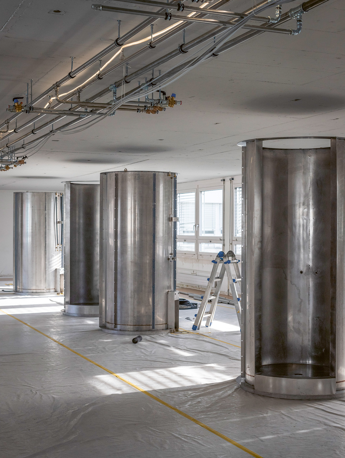 Winkelbau Zwhatt Regensdorf EMI Einbauten Roh