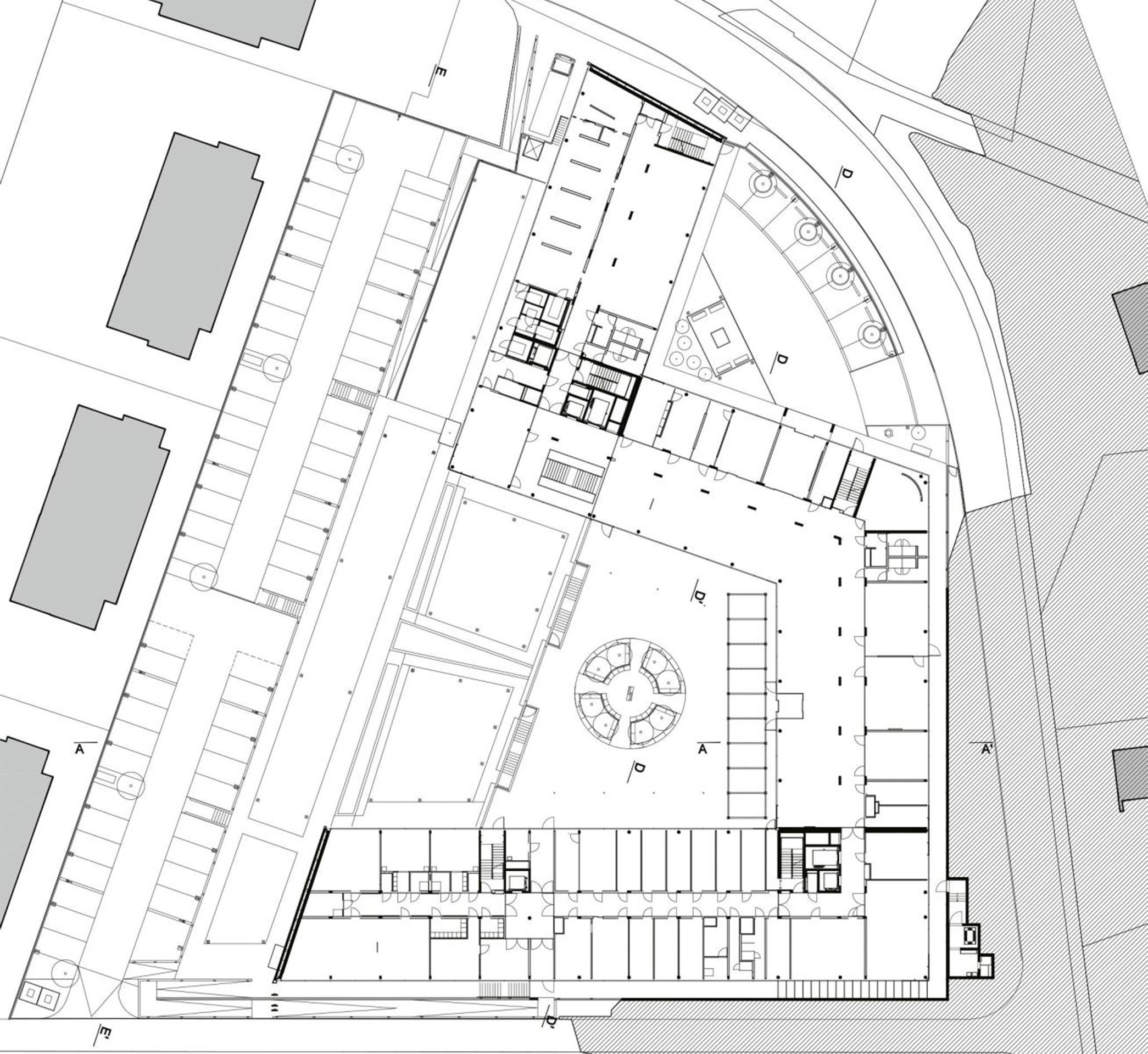 Plan 1. Obergeschoss, Centro Polis in Pregassona (TI).
