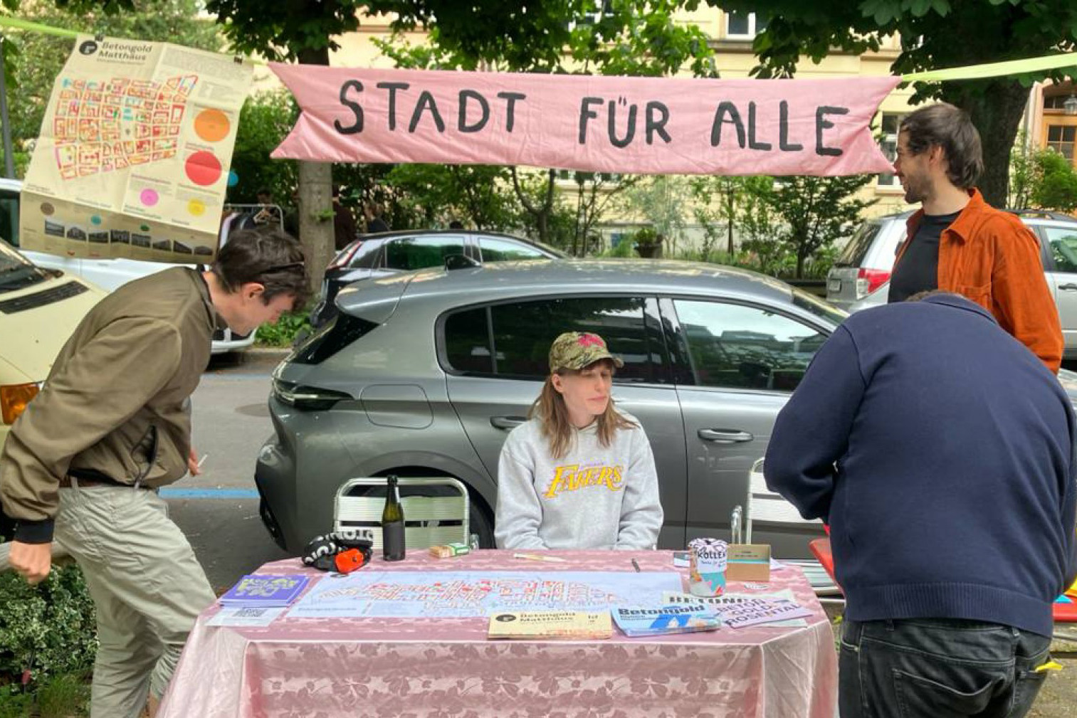 Wie Wohnen schützen: Kritischer Stadtrundgang durchs Gundeli ums Thema baslerischer Wohnschutz, Basel, 26. März 2026