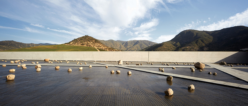 pritzker-prize-radic-wik-winery-facade-general