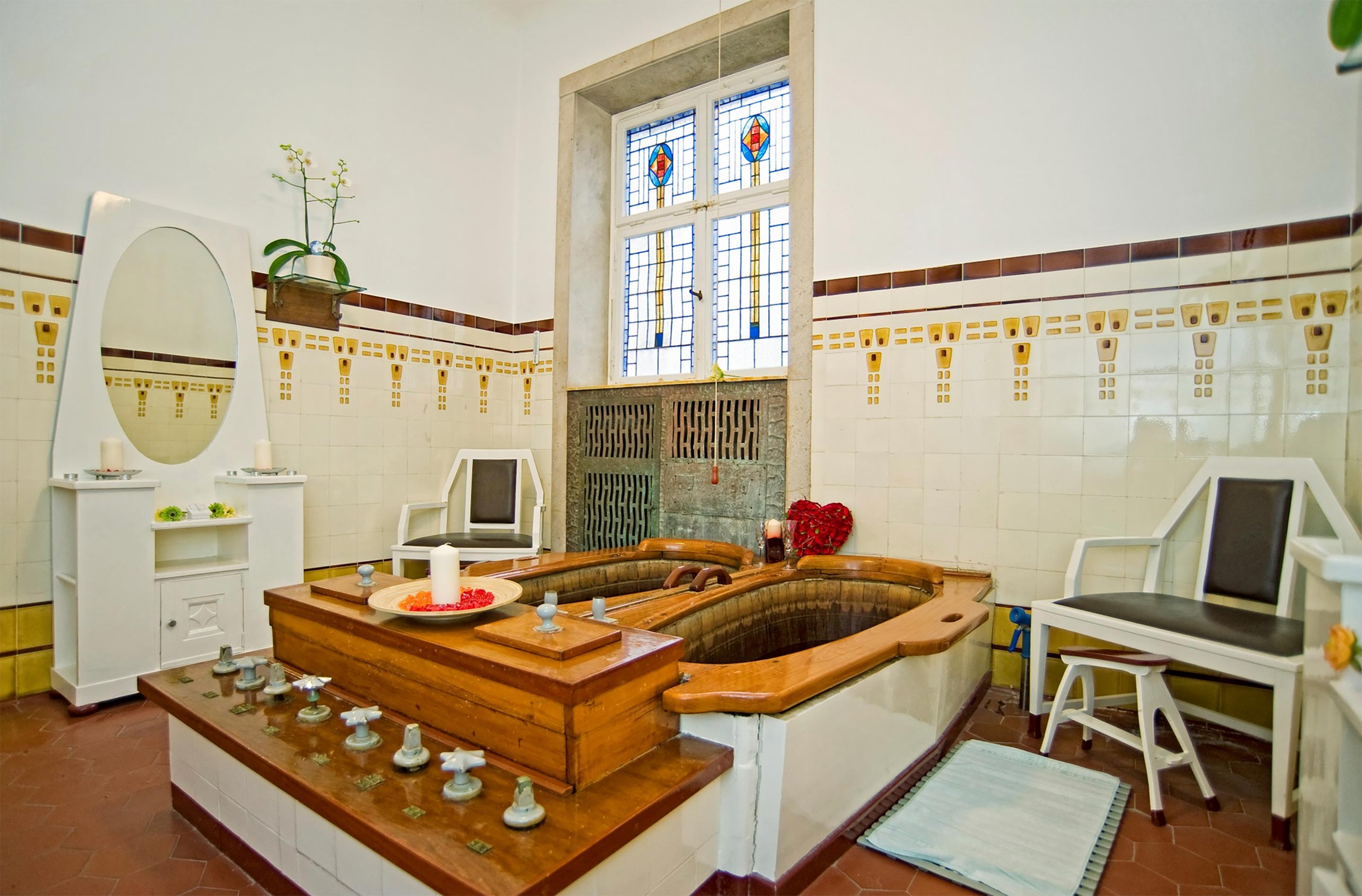 therme-nauheim-badehaus-historisch