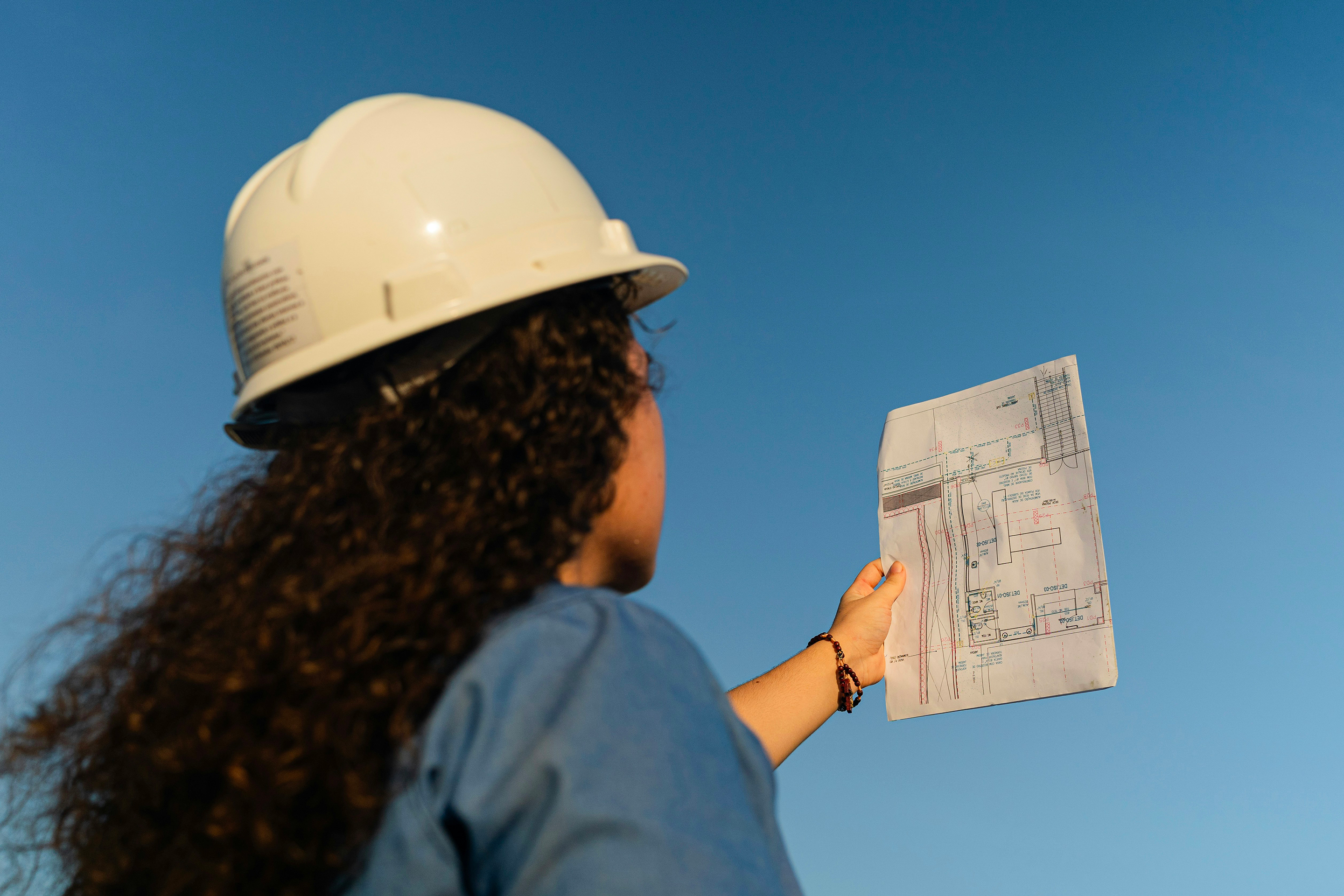Les inscriptions pour la formation « Introduction aux normes et à la construction en Suisse – pour architectes » sont ouvertes jusqu'au 20 juin 2026.