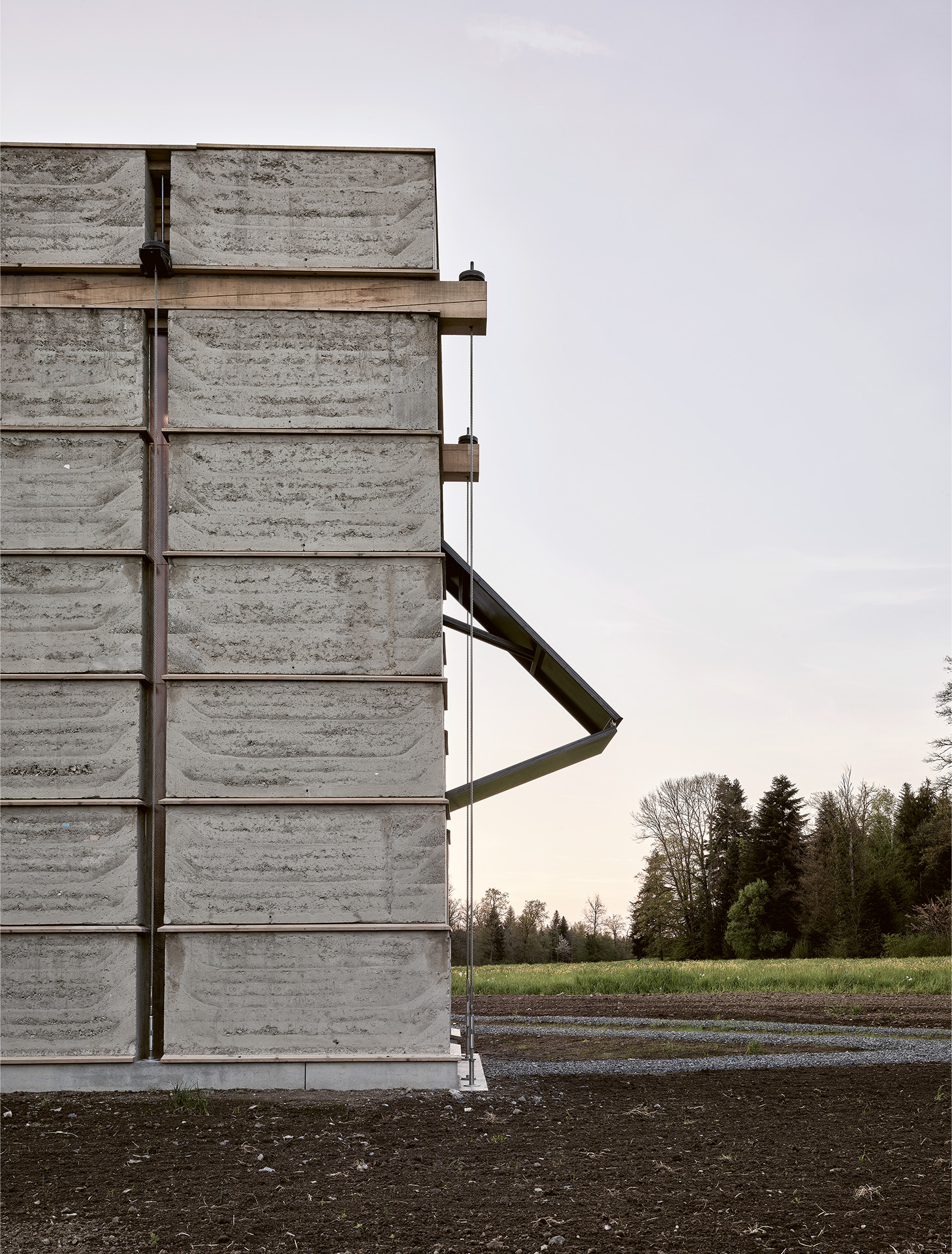 rammed-earth-potential-history-ofenturm