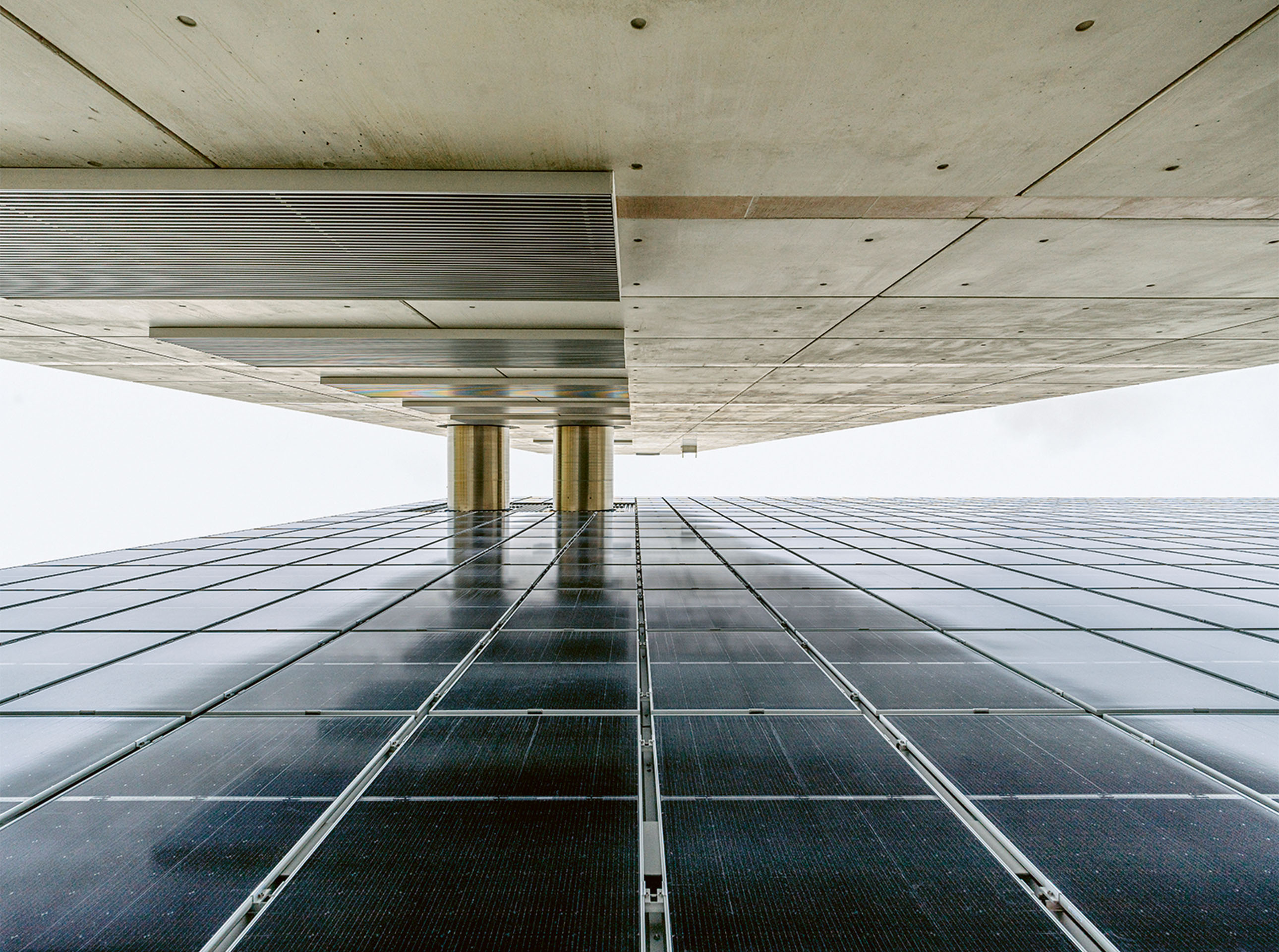 Energiezentrale kenova, Blick nach oben zwischen Bellevue und Prozesshalle