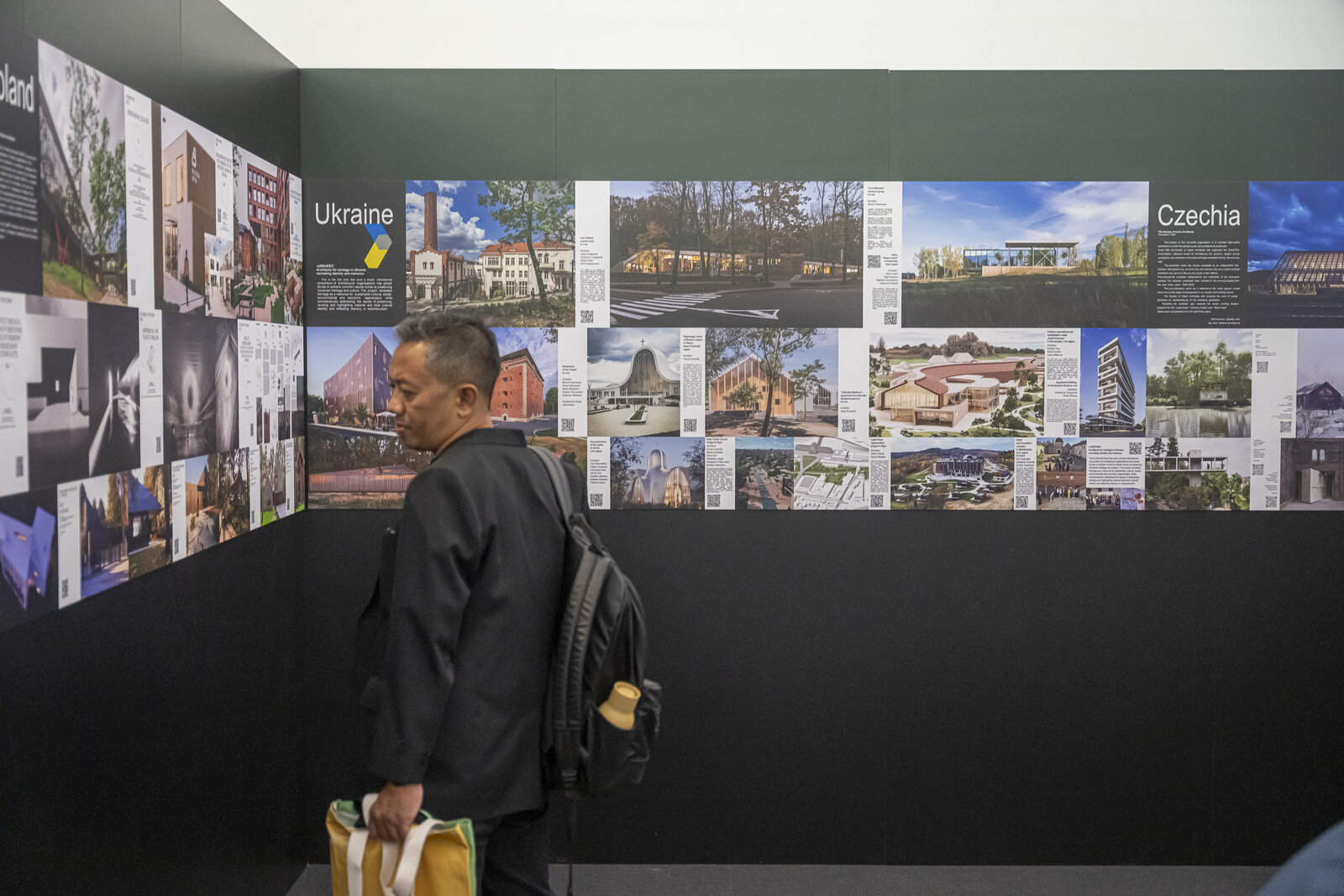 Expositions des délégations nationales au DHub, congrès UIA 2026 Barcelone.