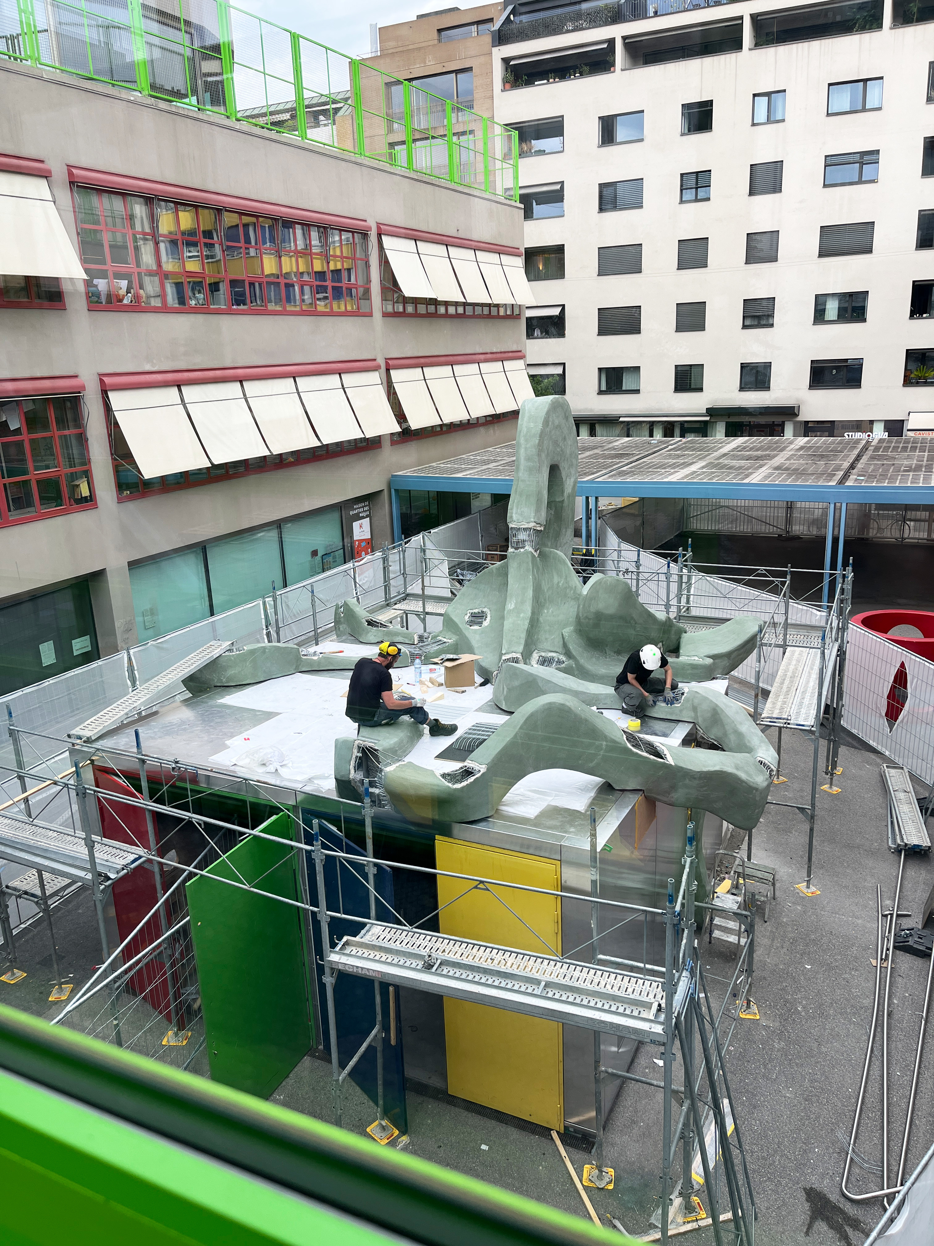 chantier-Eucaryote-Holliger.jpg