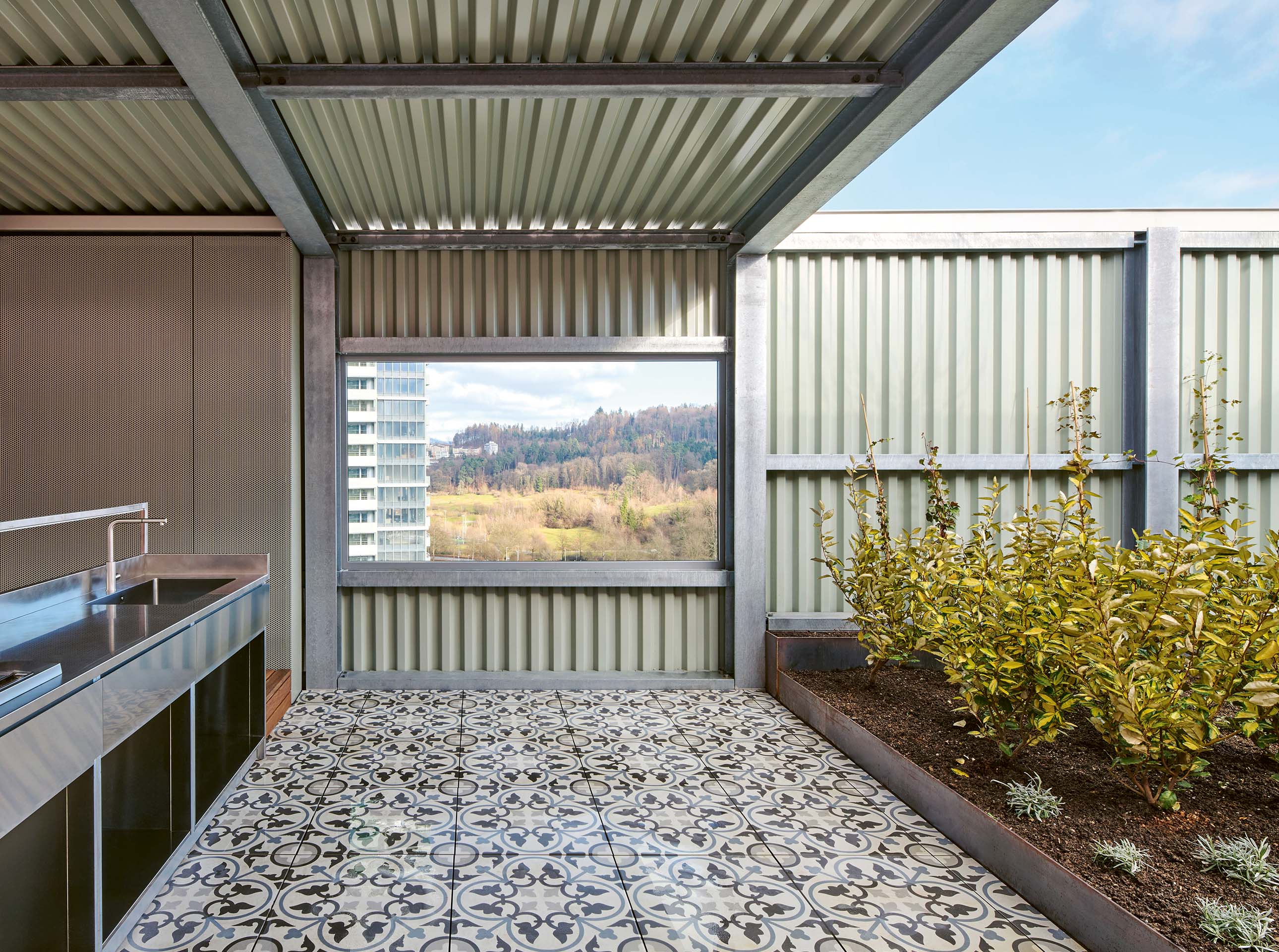 eng-pilatus-piccoli-terrace