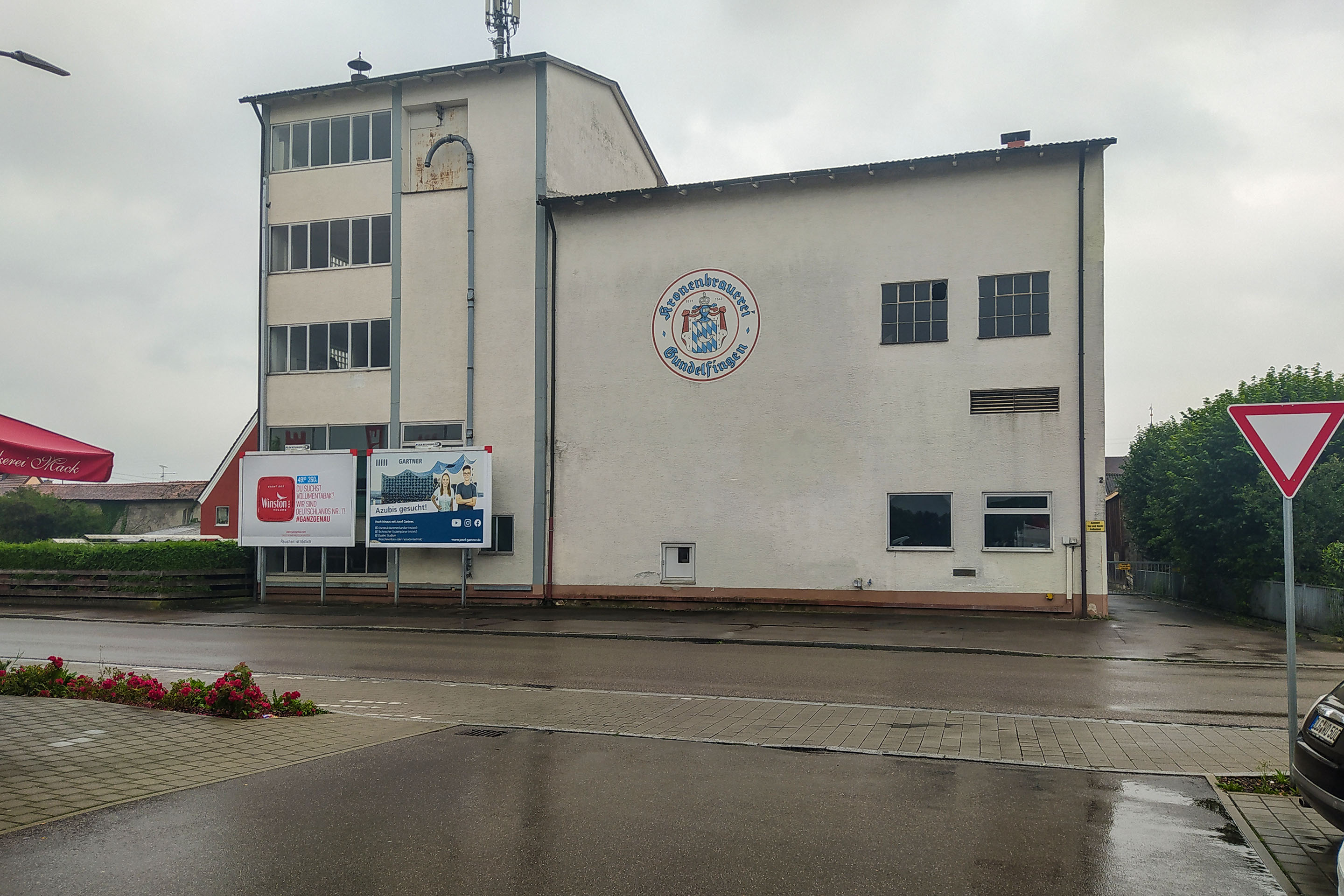 Nordansicht der ehemaligen Brauerei.