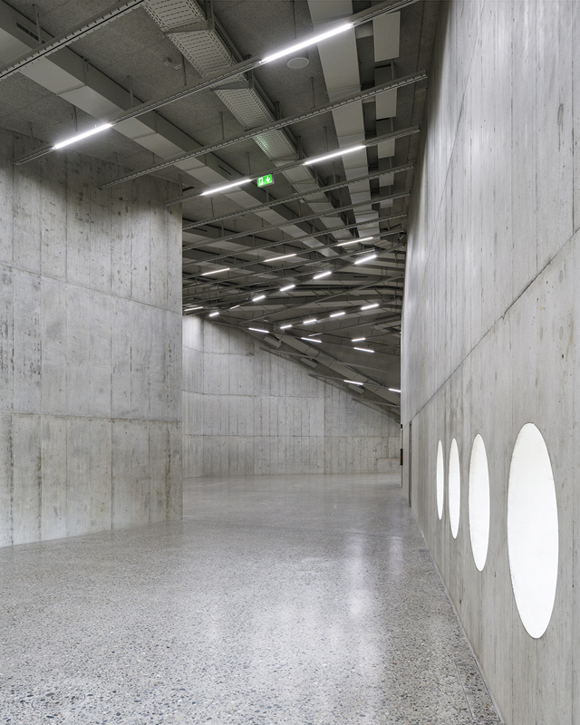 Die neuen Räume als museale Werkhallen.