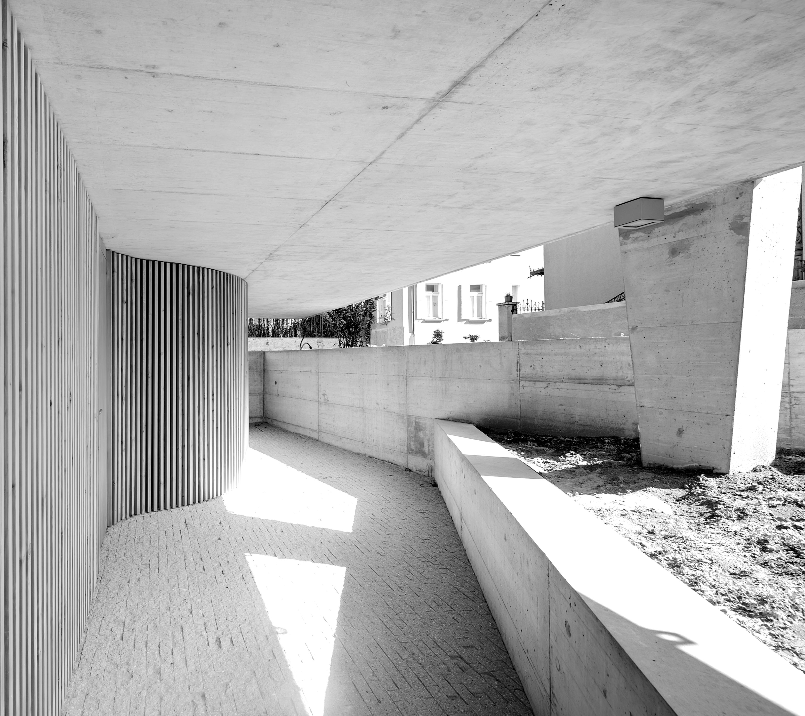 Edificio residenziale Progetto 1077, Bellinzona (2012).