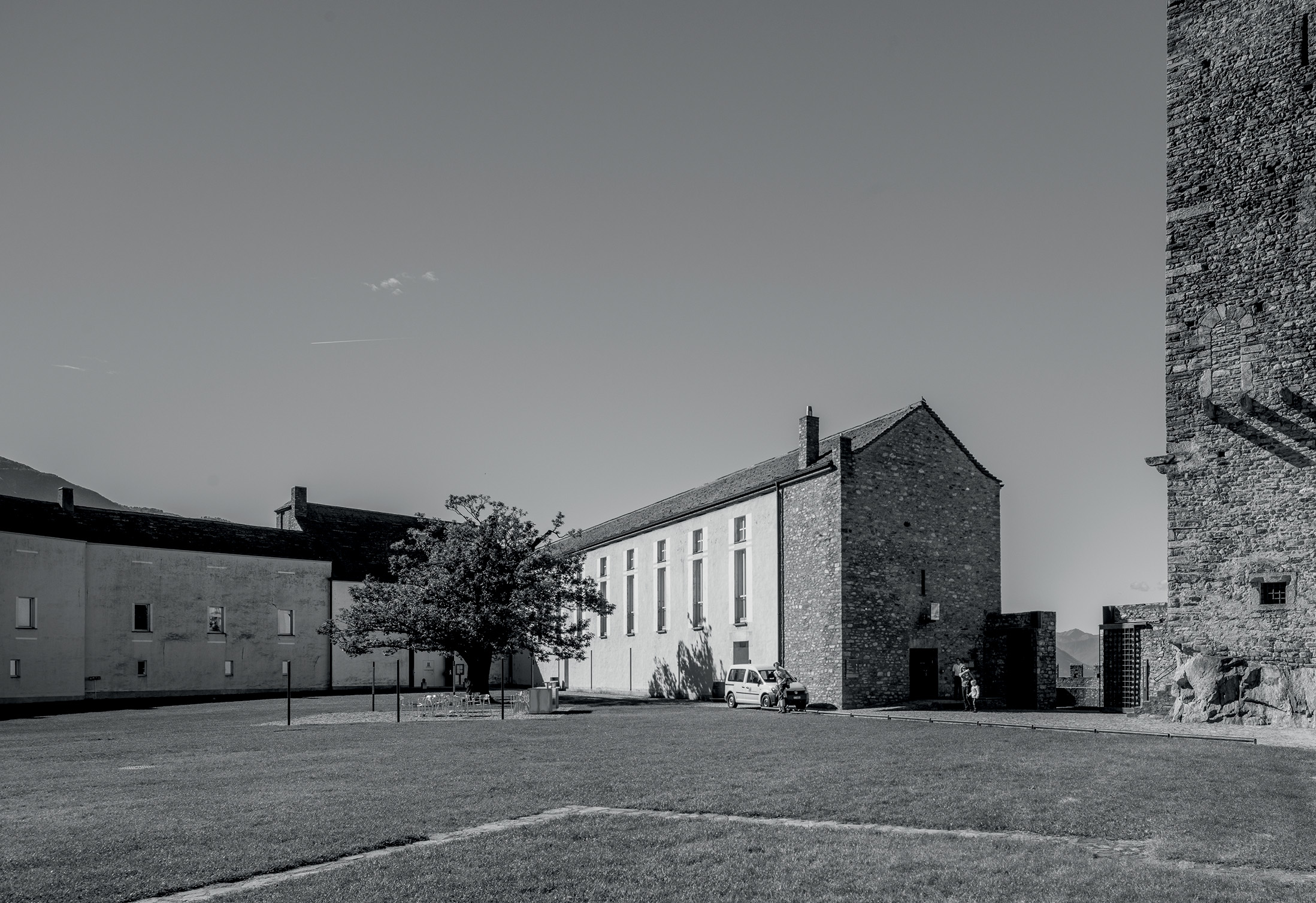 Vista dall’interno delle mura di Castelgrande.