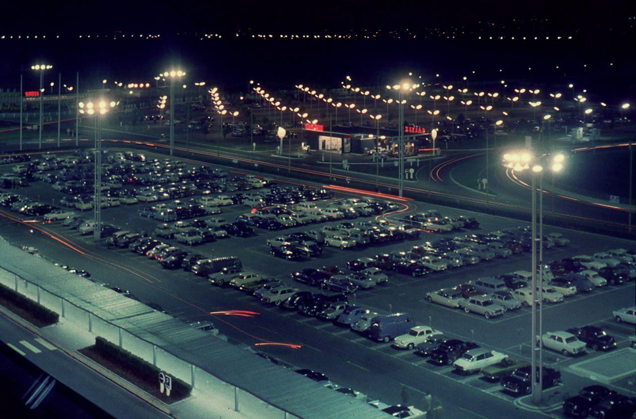 Le parking de la nouvelle aérogare