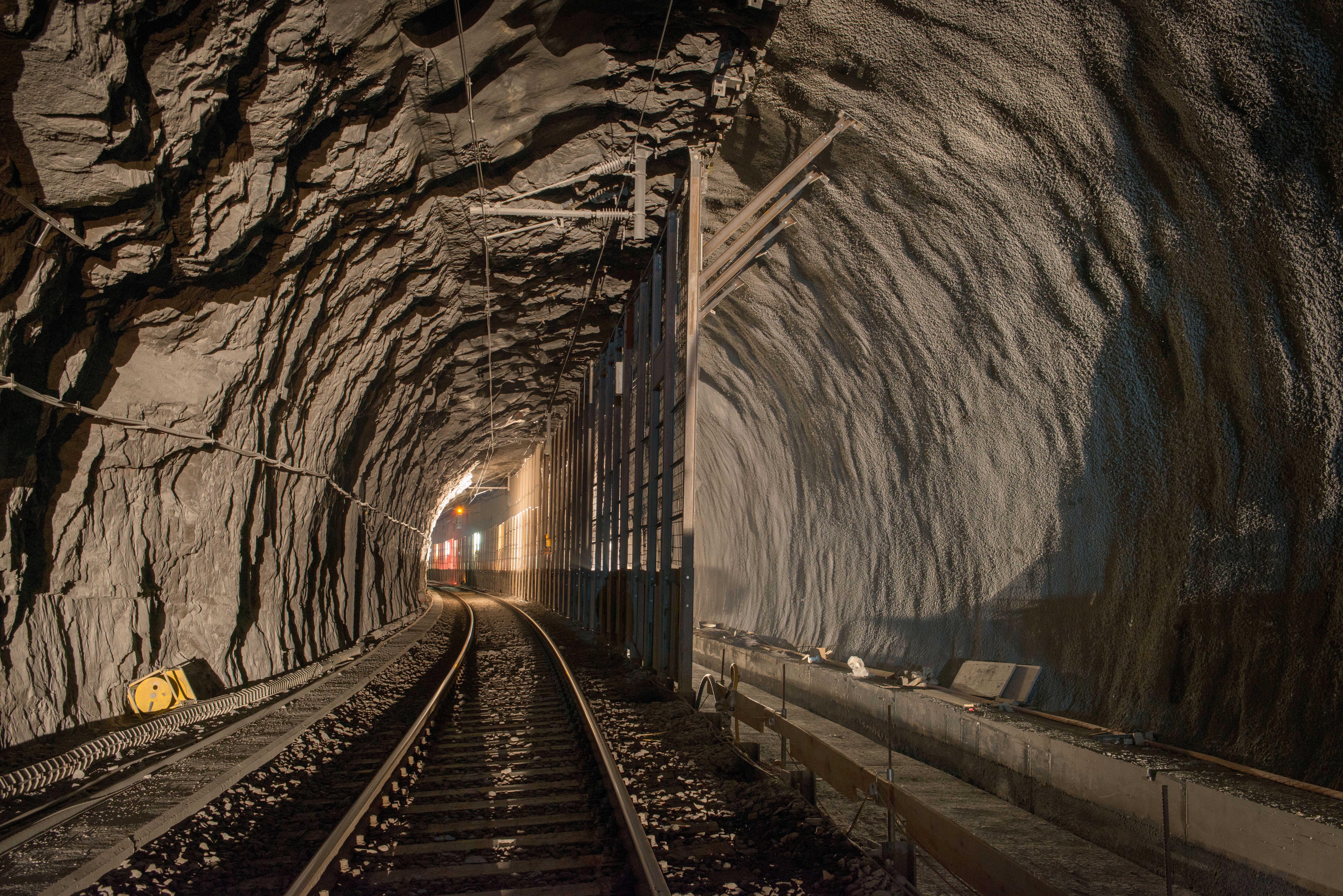 Vue de la paroi de protection avec la béquille entre les phase 1 et 2