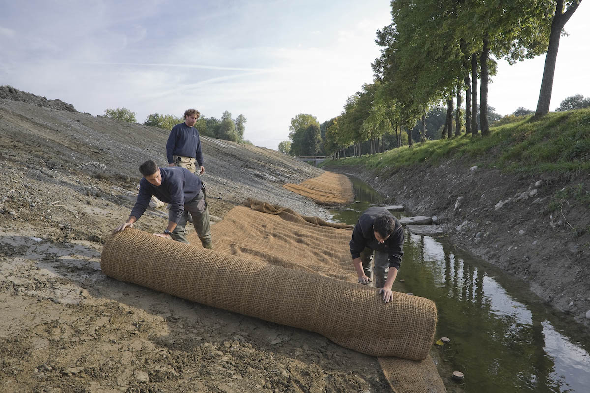 Modification du lit et des berges