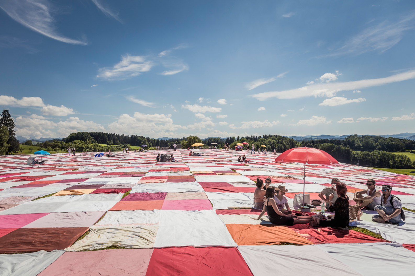 «Bignik», eine witzige Aktion in der Ostschweiz des Künstlerduos Frank und Patrik Riklin (Atelier für Sonderaufgaben, St. Gallen).