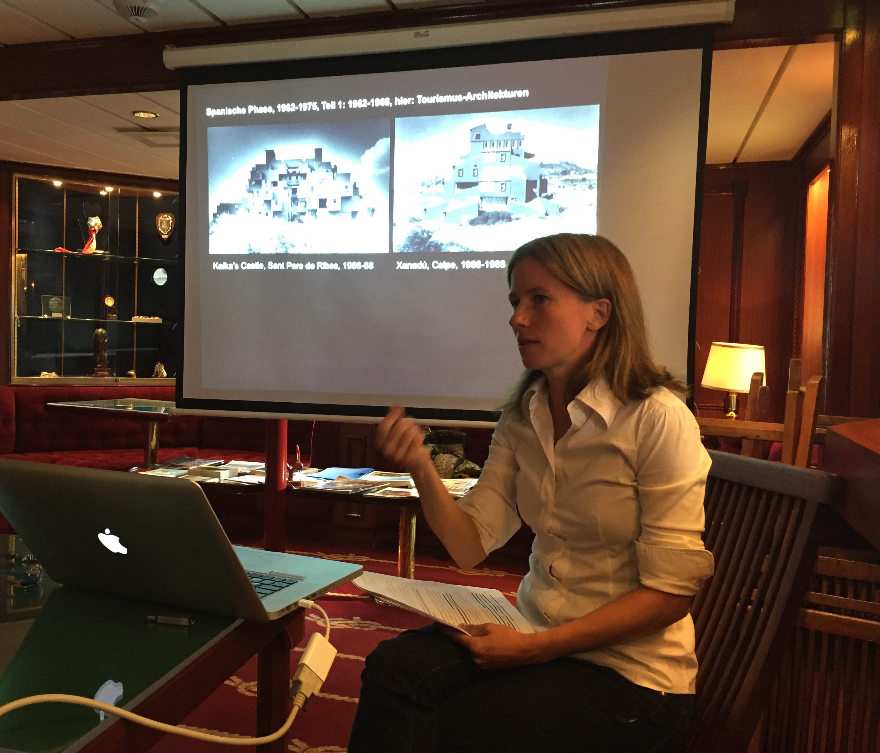 Anne Kockelkorn berichtet über Bofill, der auch schon als «le plus grand mystificateur de l’architecture» beschimpft worden ist.