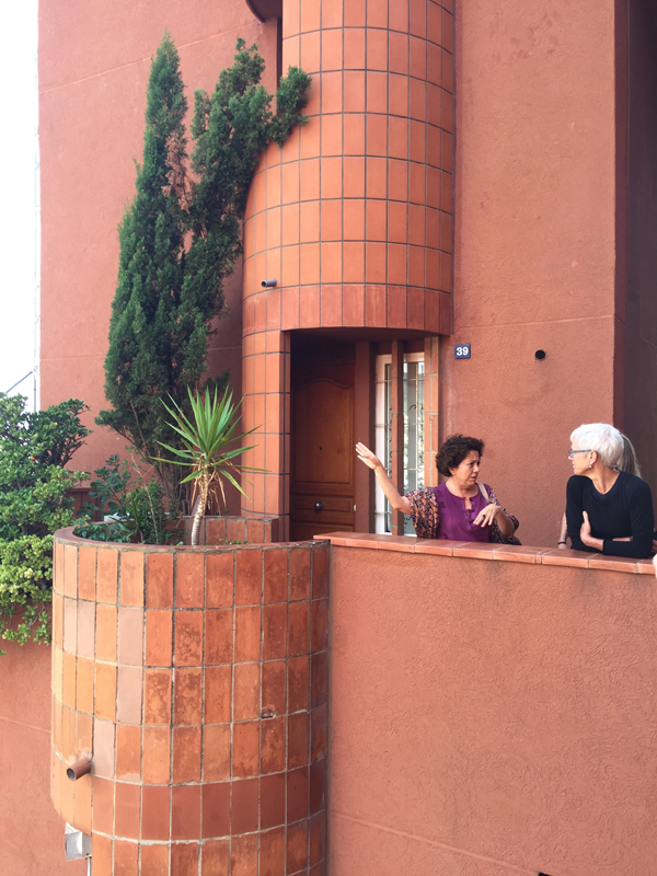 Alexandra Olivella und Claudia Wäckerlin im Gespräch.