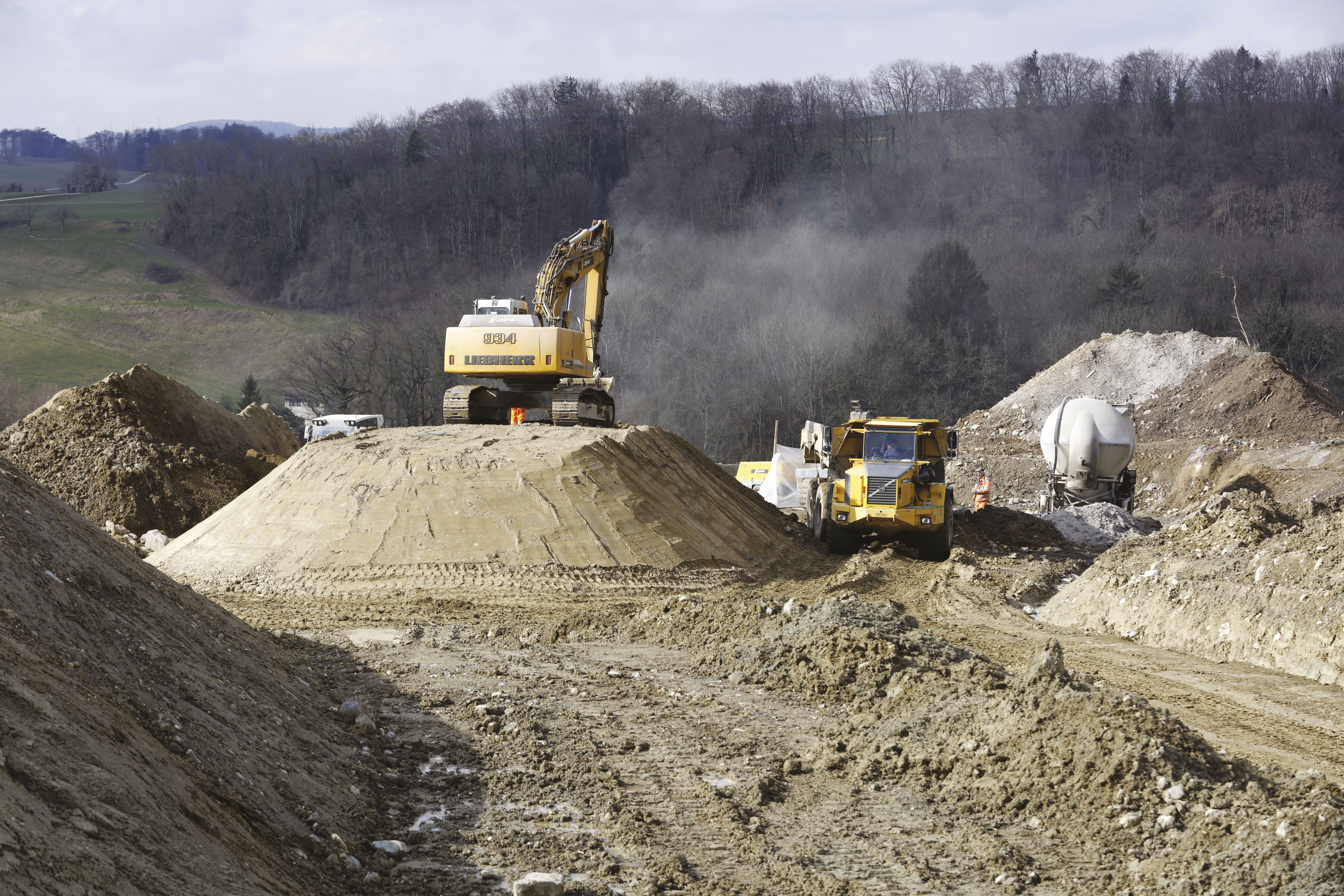 Route de Vufflens : chargement de matériaux stabilisés