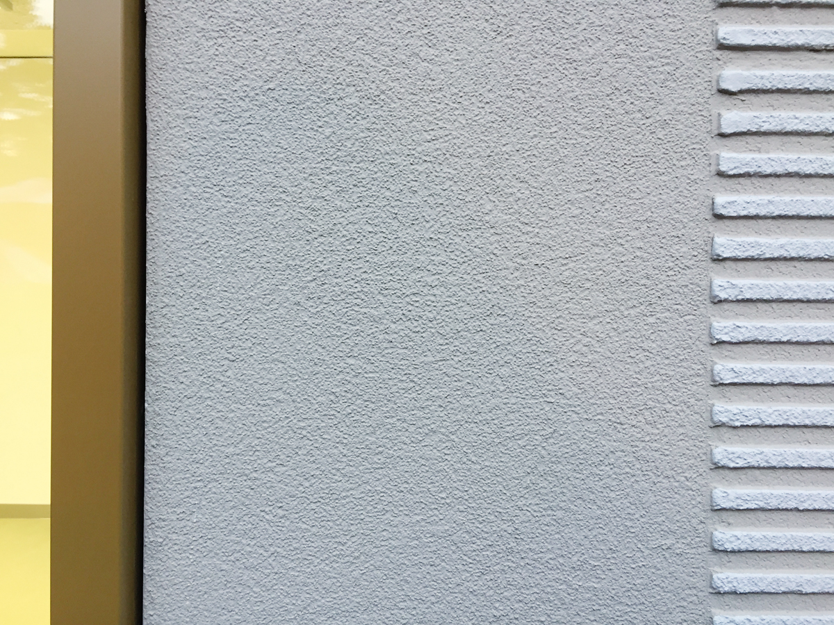 Raffinierte Strukturen im Putz.