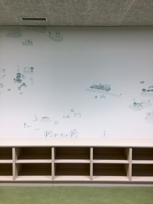 Die weitere Gestaltung der Wand bleibt den Patienten überlassen.