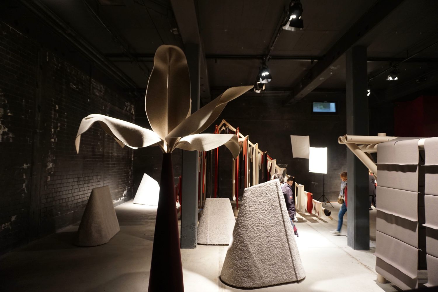 ECAL (Losanna). Design: progetto degli studenti del secondo anno di laurea in disegno industriale sotto la guida del designer Adrien Rovero.