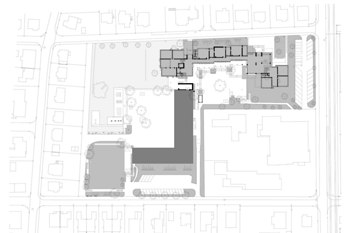 Situation, ohne Mst. Das heutige Sekundarschulhaus (Mitte) ist Teil eines Ensembles aus mehreren Schulgebäuden.