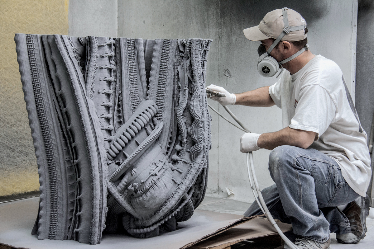 Die Produktion von «Digital Grotesque»: Vor allem komplexe Bauteile können mit 3-D-Druck um ein Vielfaches schneller als mit herkömmlichen Verfahren produziert werden.