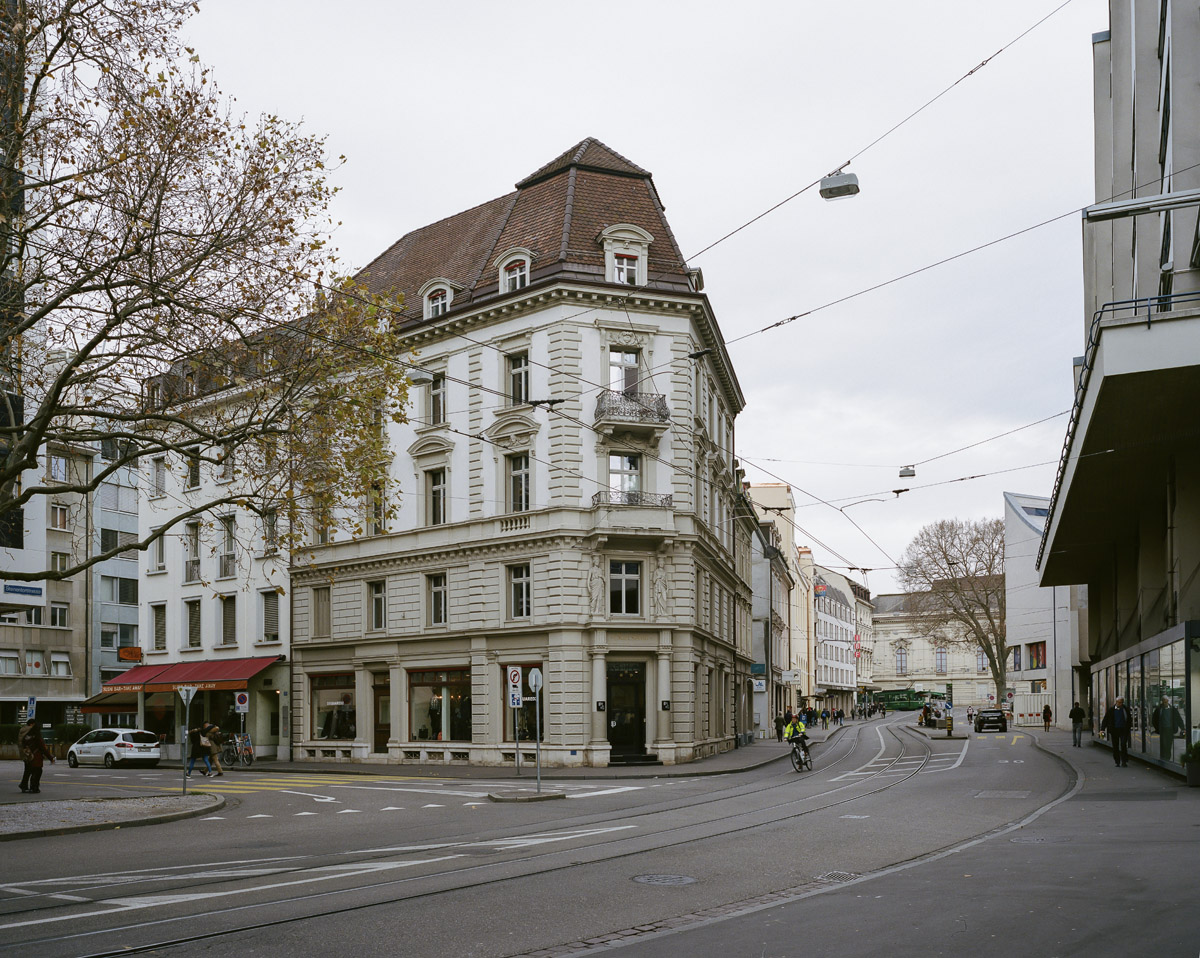 Theaterstrasse Basel