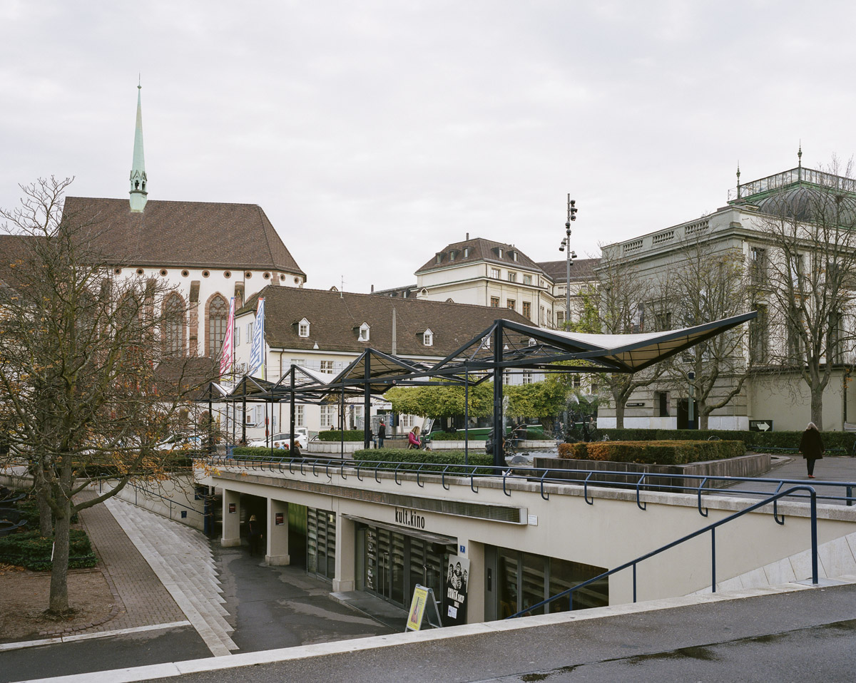 Tinguely-Brunnen vor dem Stadttheater Basel